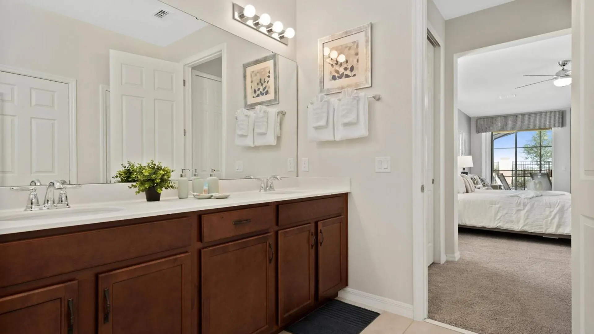Beautiful With First Class Amenities On Solara Orlando 5303 *