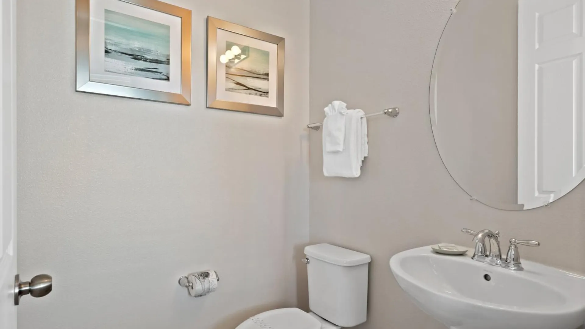 Beautiful With First Class Amenities On Solara Orlando 5303 Kissimmee