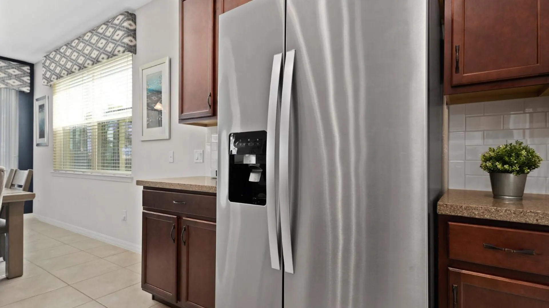 Beautiful With First Class Amenities On Solara Orlando 5303 Villa *