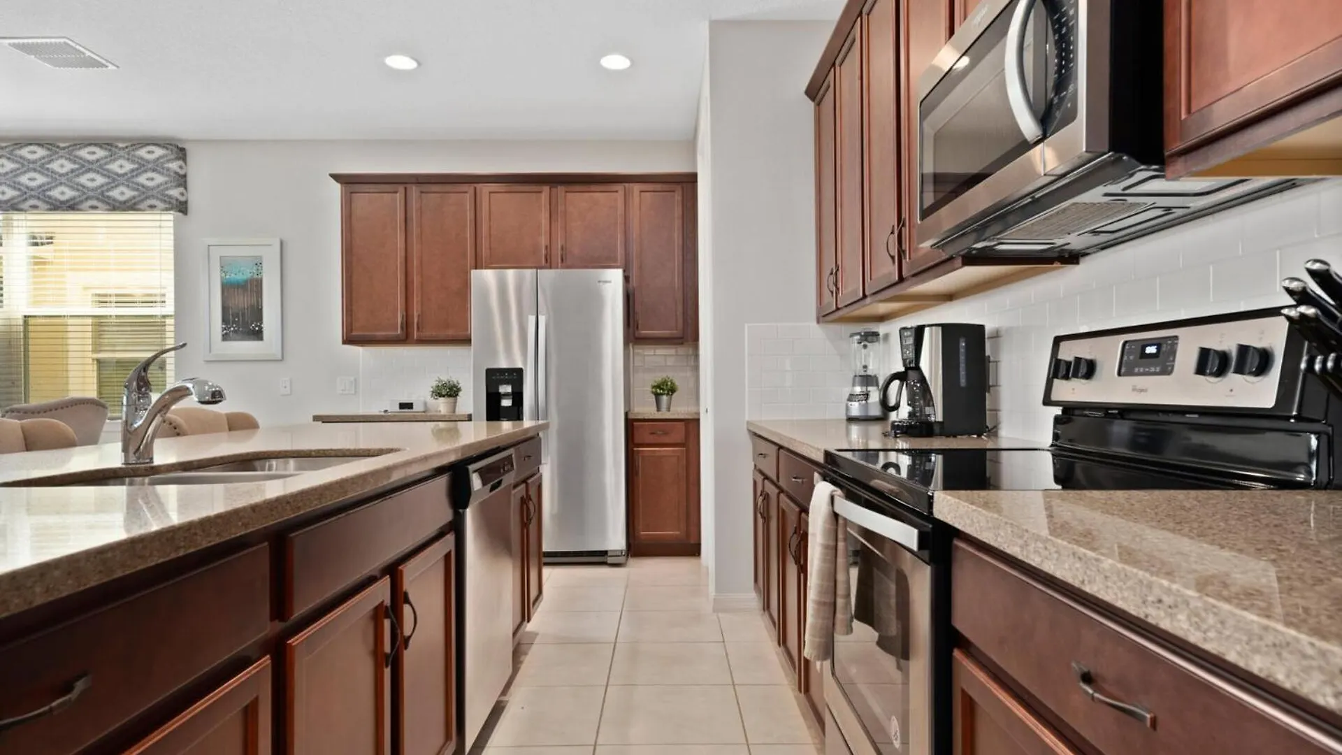 Beautiful With First Class Amenities On Solara Orlando 5303 Kissimmee