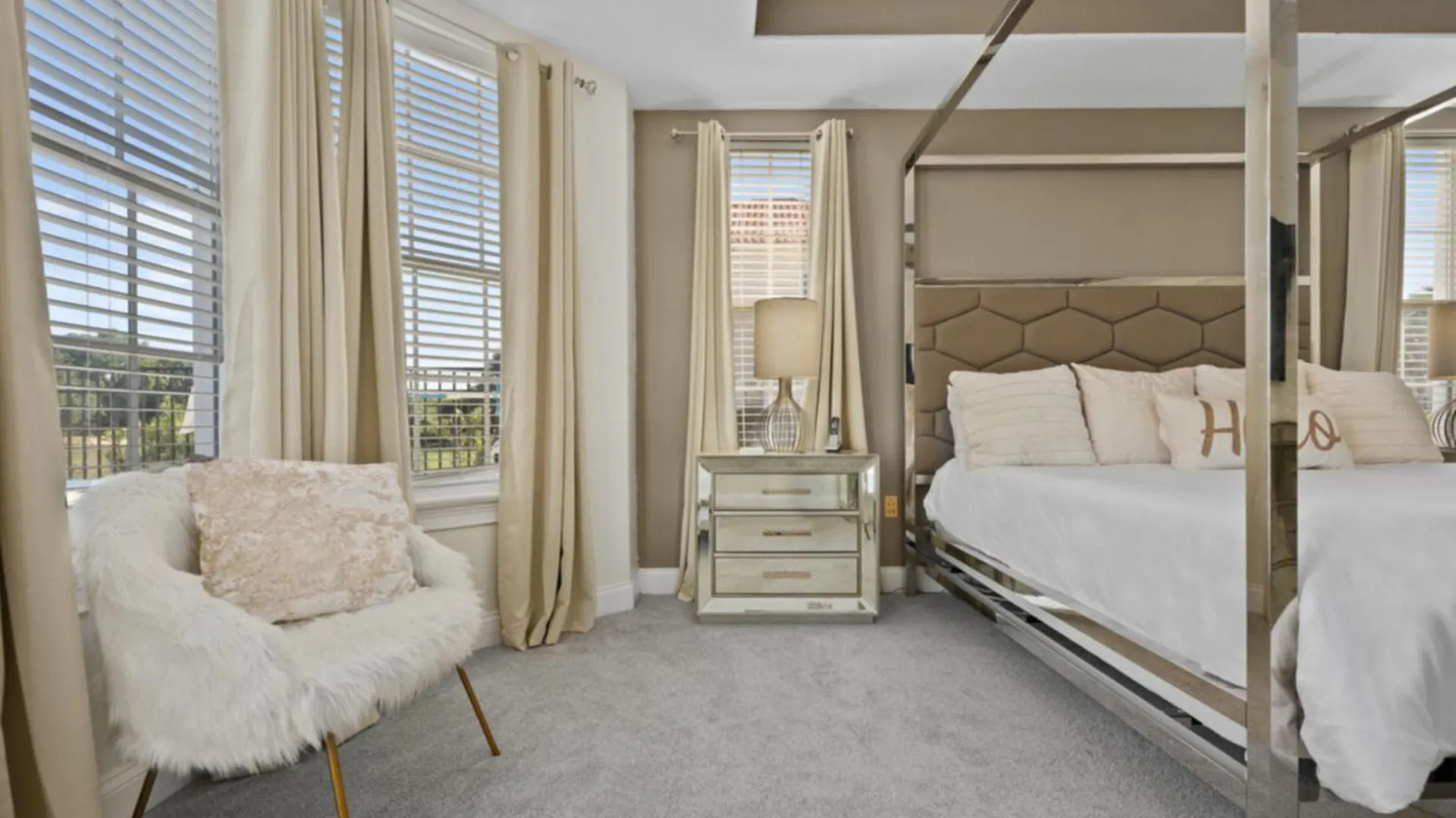 Exclusive With Large Private Pool On Reunion And Orlando 5282 Villa *