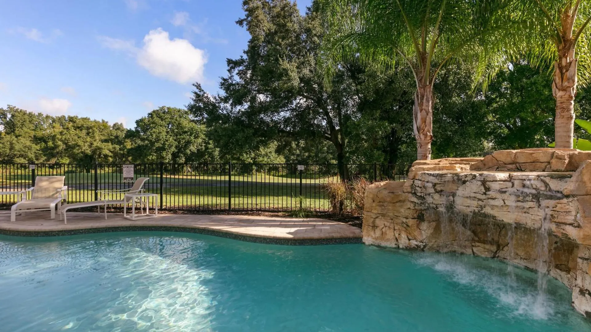 Luxury Mansion With Private Pool On Reunion And Orlando Mansion 5256 Villa
