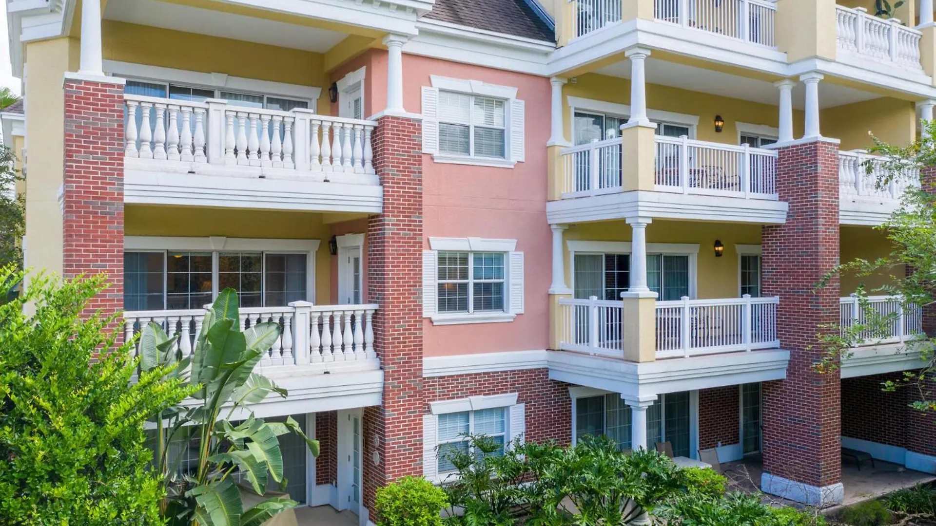Luxury On Reunion And Orlando 5212