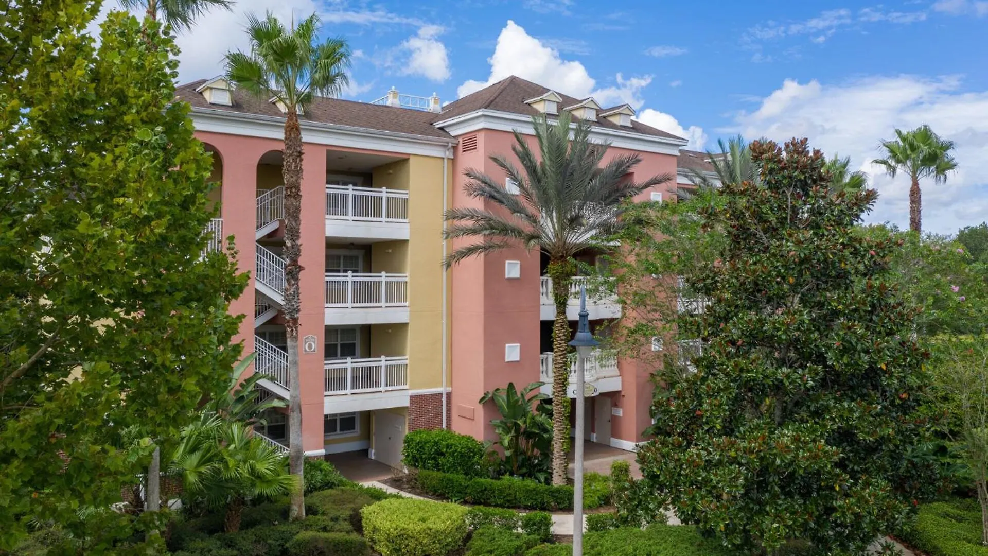 Luxury On Reunion And Orlando 5212