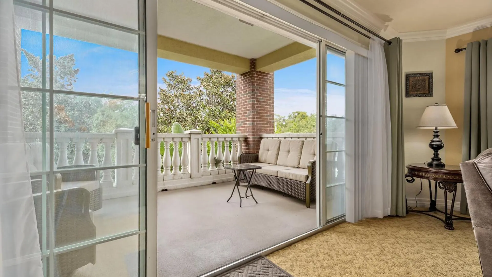 Luxury On Reunion And Orlando 5212 Villa