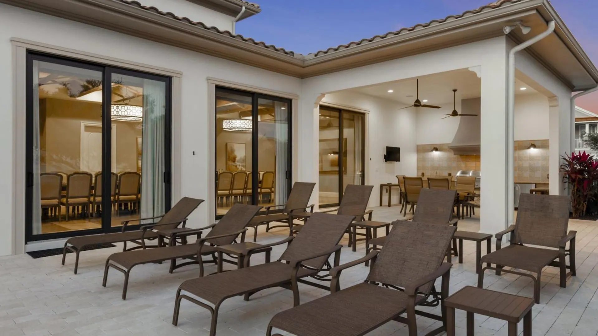 Perfect Mansion On Reunion And Orlando Mansion 5189 Villa