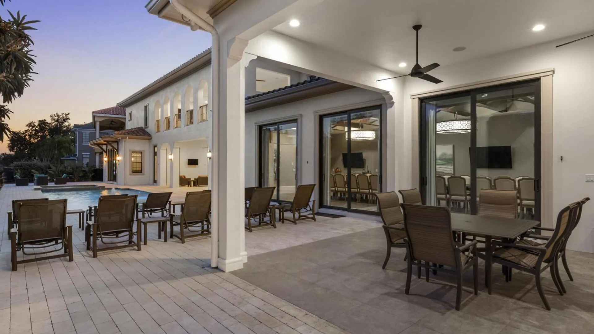 Perfect Mansion On Reunion And Orlando Mansion 5189 Villa *