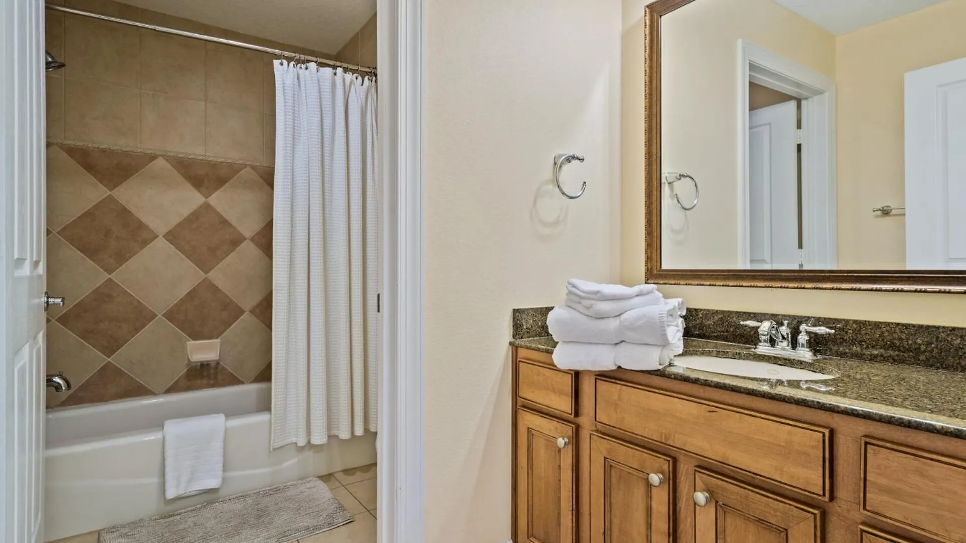 Perfect 3 Bedroom On Reunion And Orlando 5199 * Kissimmee