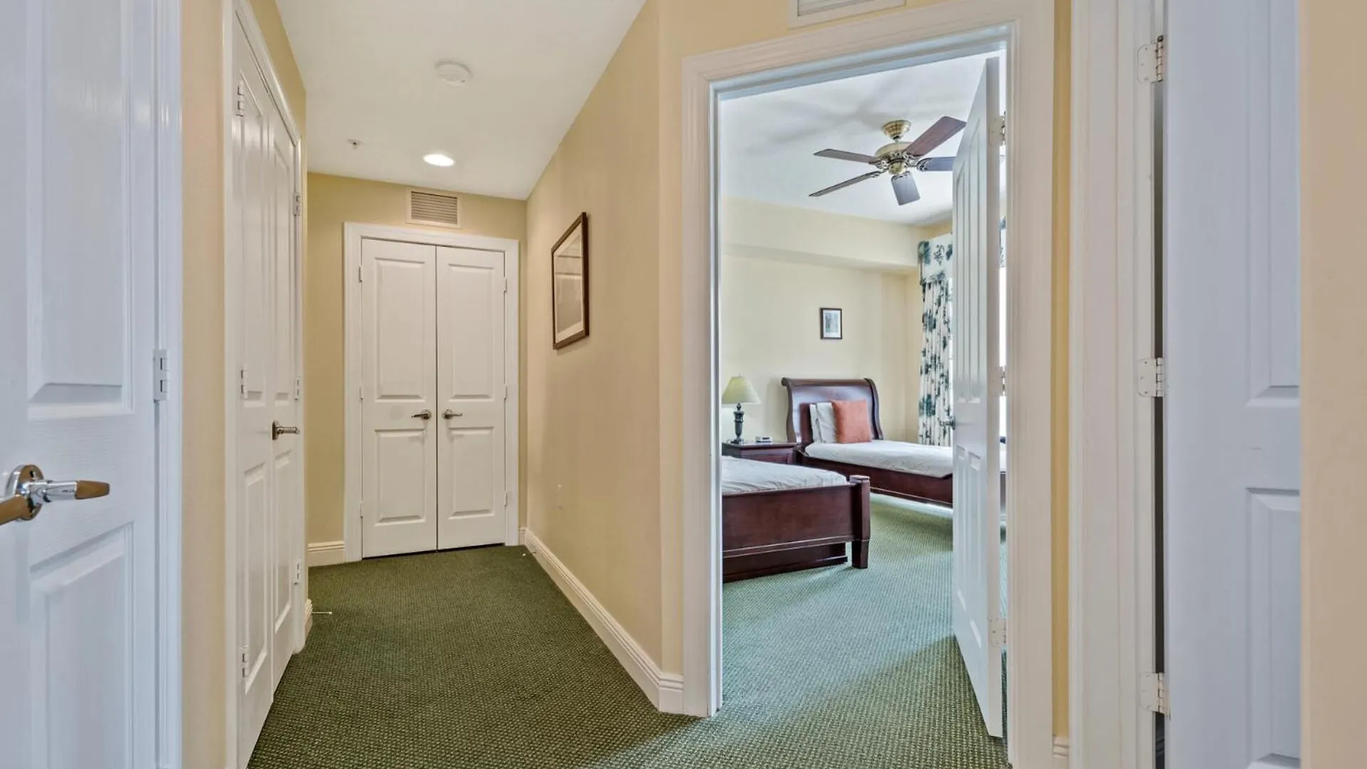 Perfect 3 Bedroom On Reunion And Orlando 5199