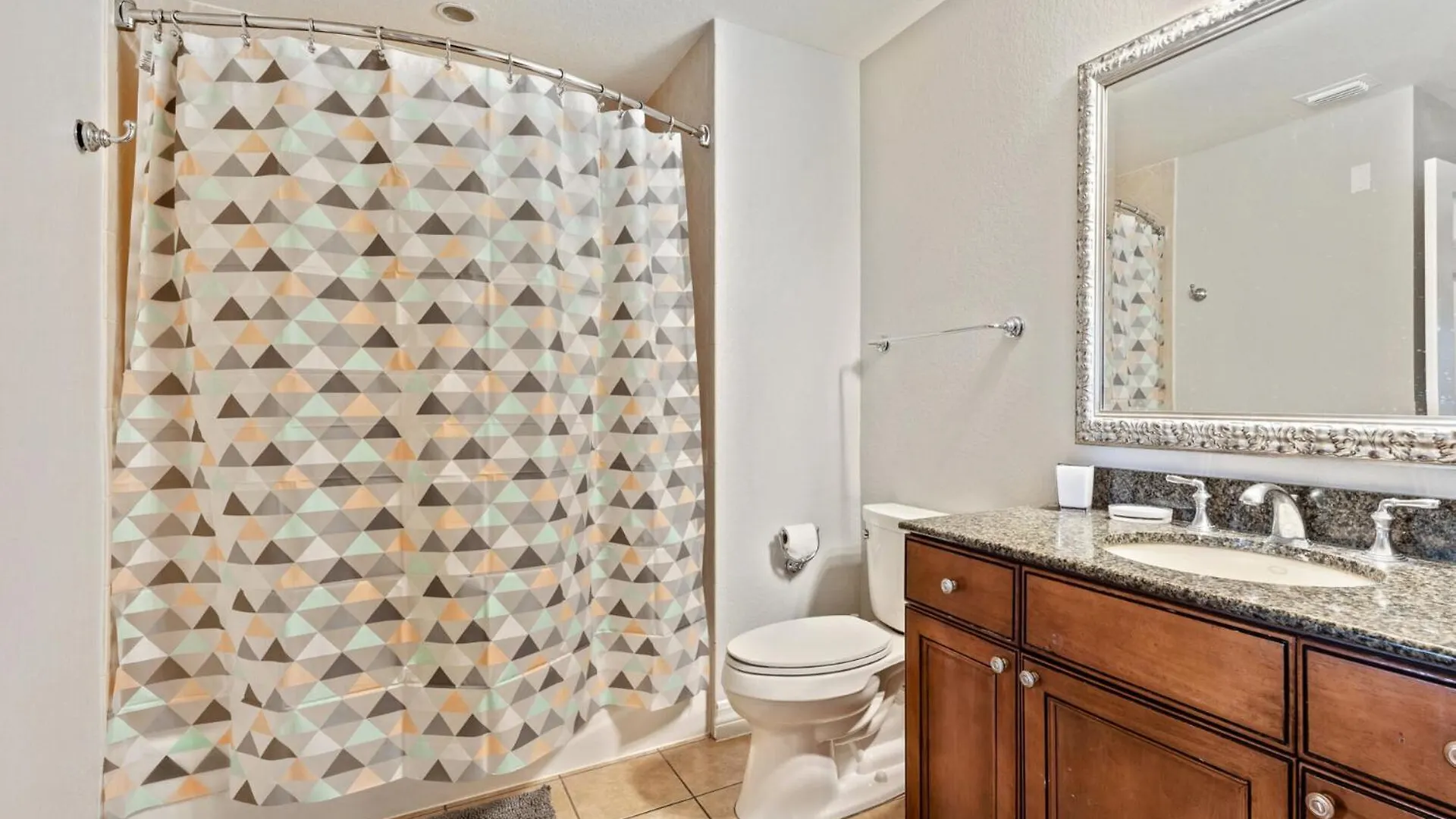 Perfect 3 Bedroom On Reunion And Orlando 5196 Villa *