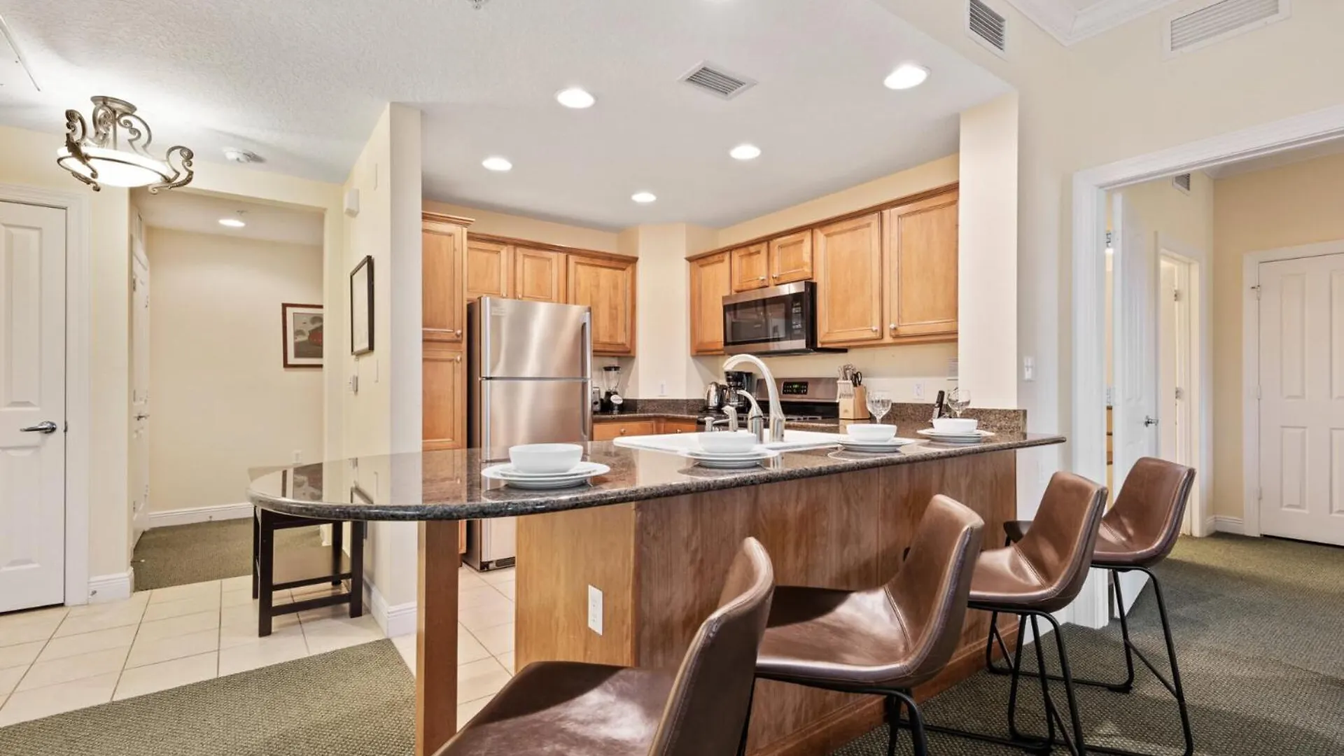 Perfect 3 Bedroom On Reunion And Orlando 5199 Villa
