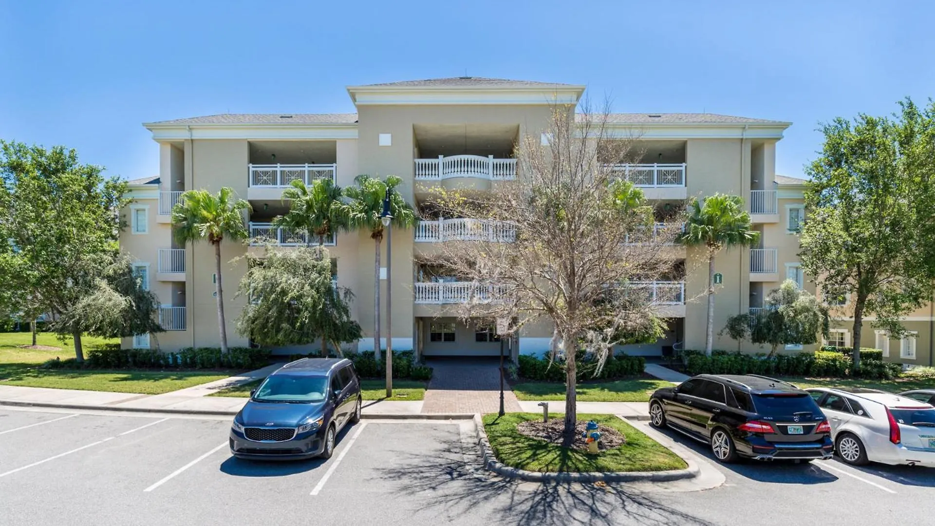 Exclusive On Reunion And Orlando 5187 Villa