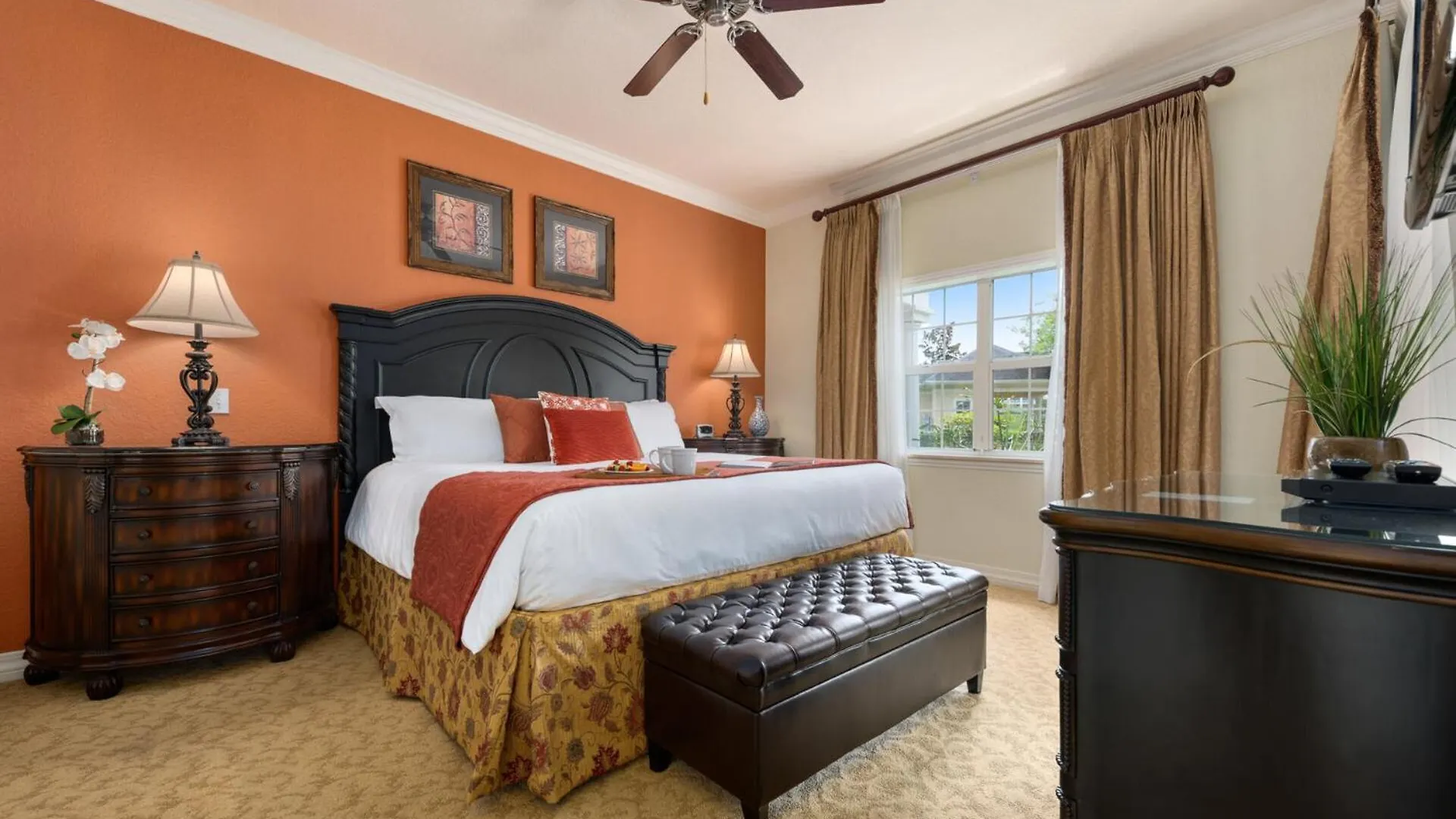 Beautiful On Reunion And Orlando 5185 Villa *