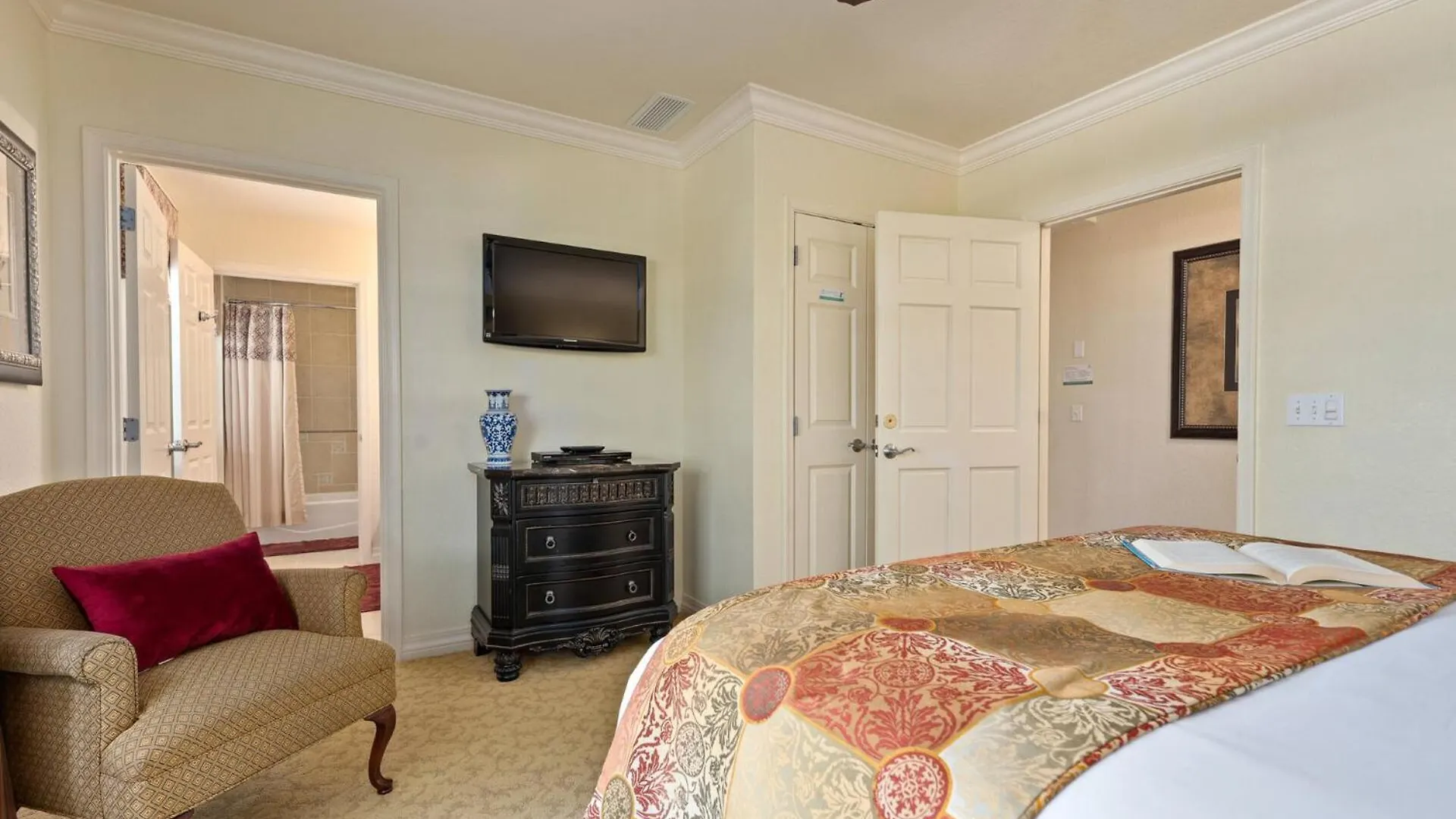 Villa Beautiful On Reunion And Orlando 5185