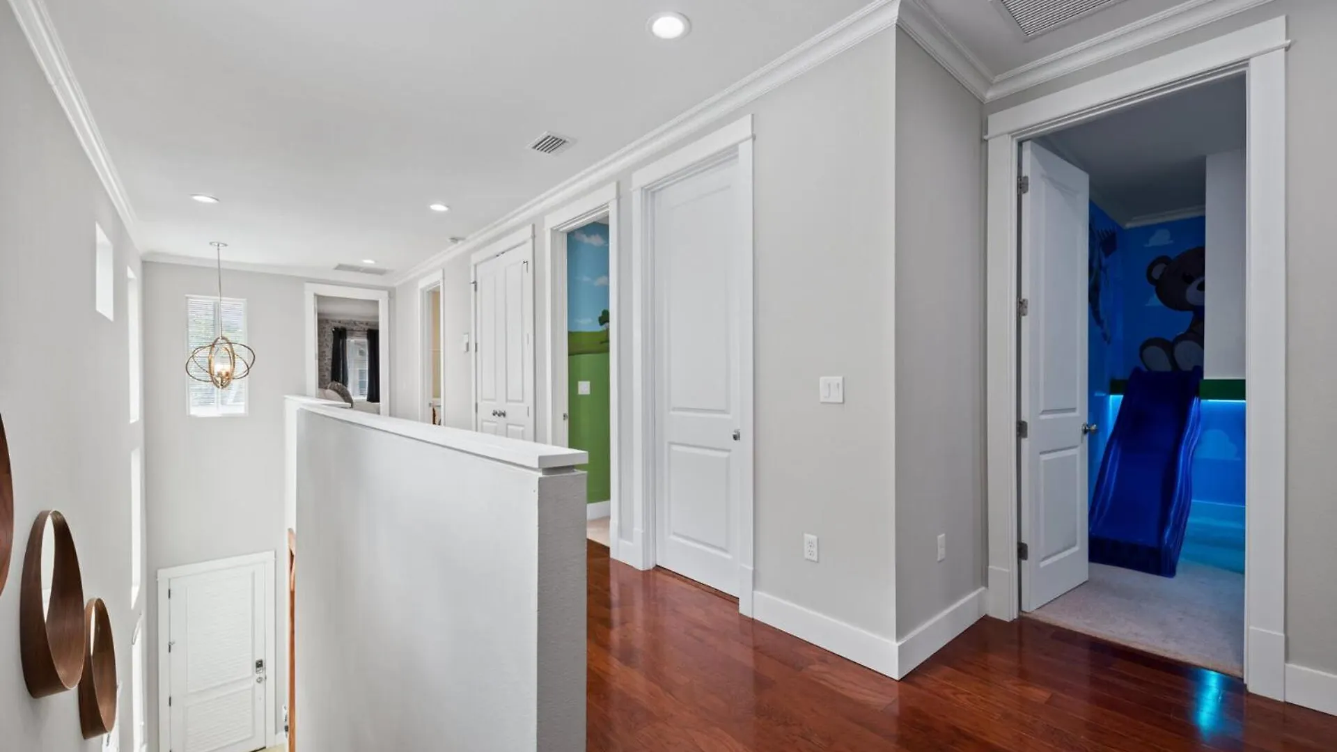 Beautiful With First Class Amenities On Reunion And Orlando 5127 Villa *