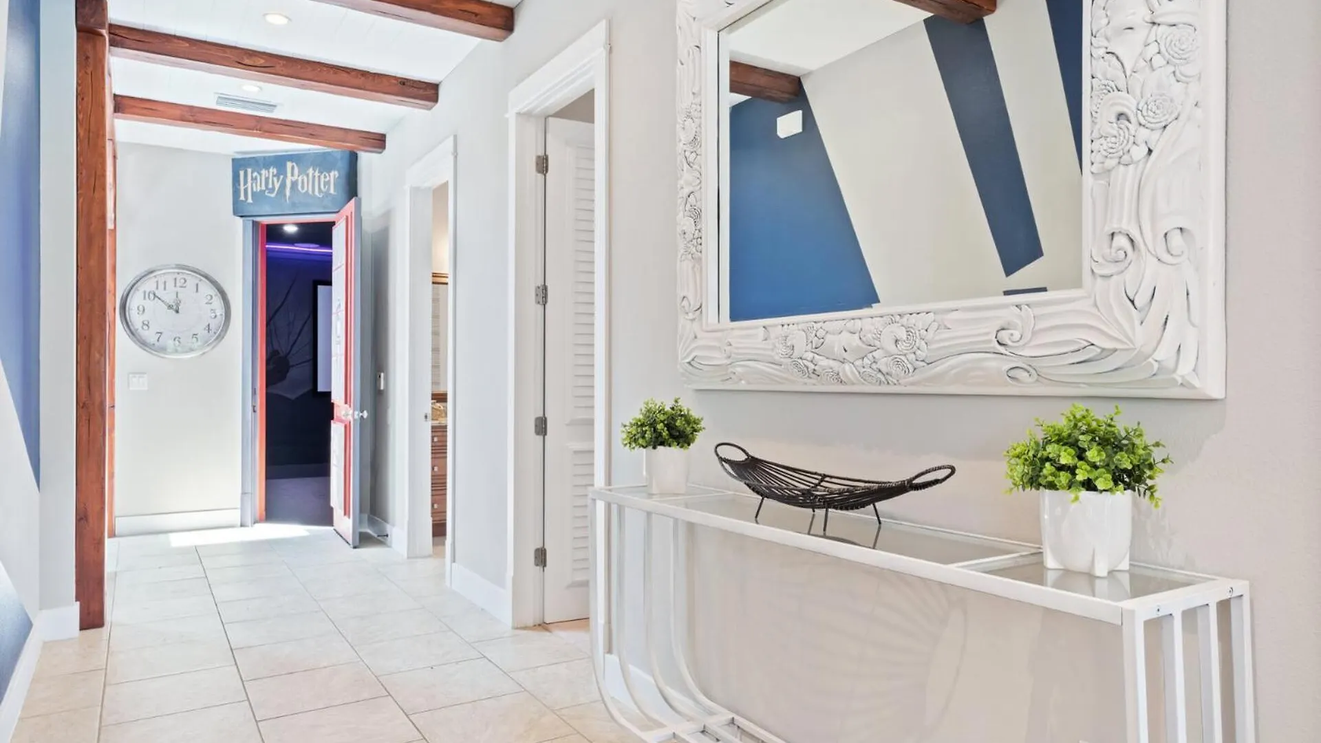 Beautiful With First Class Amenities On Reunion And Orlando 5127 Villa