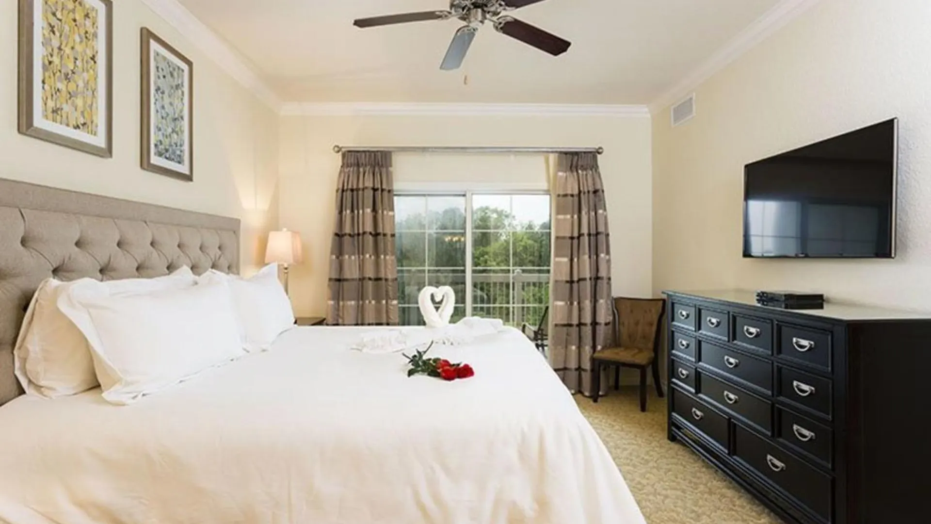 The Perfect On Reunion And Orlando 5111 Villa *