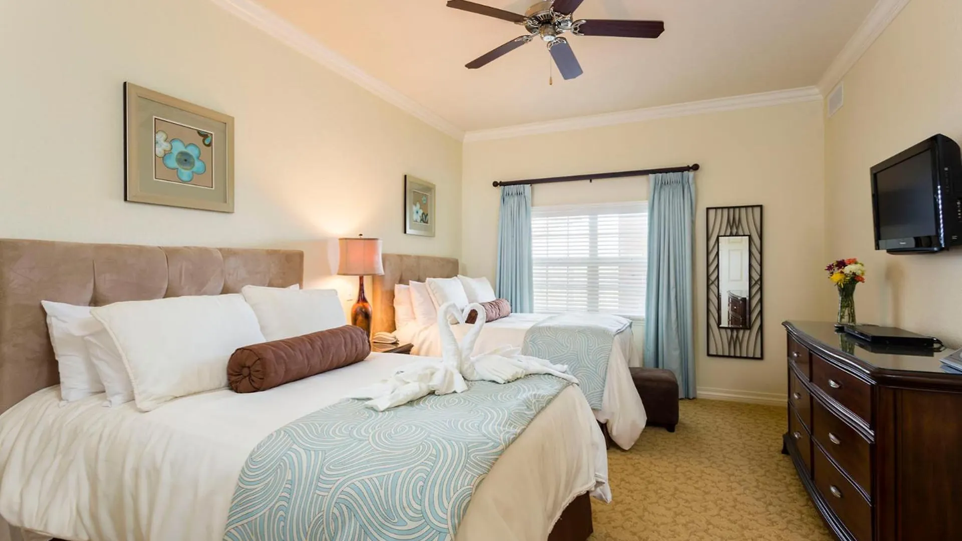 Luxury On Reunion And Orlando 5121