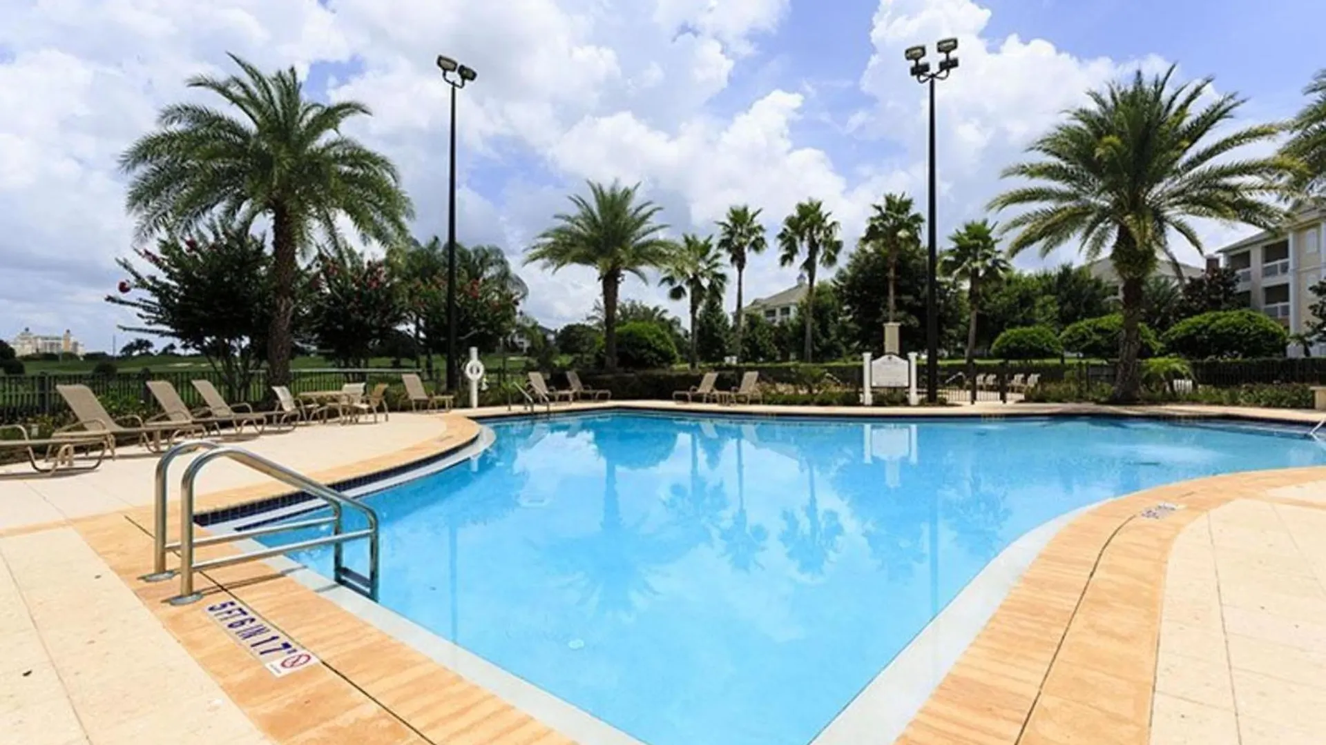 Villa Perfect 3 Bedroom On Reunion And Orlando 5117 *