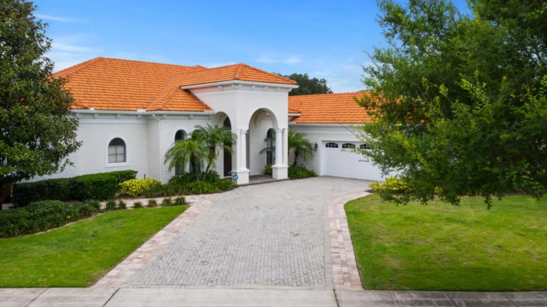 Luxury With Private Pool On Reunion And Orlando 5086 Villa