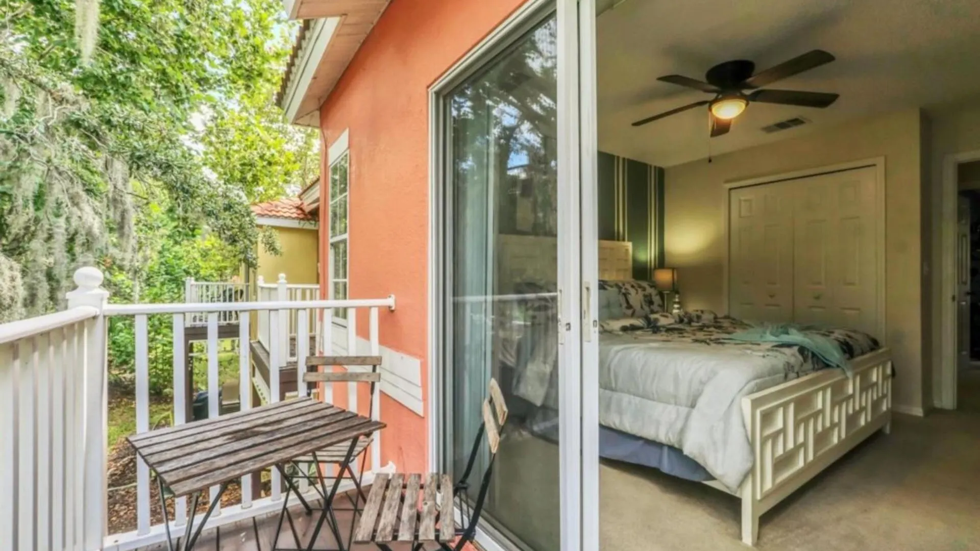 Villa Orlando 6230: A Stylish Family Retreat Near