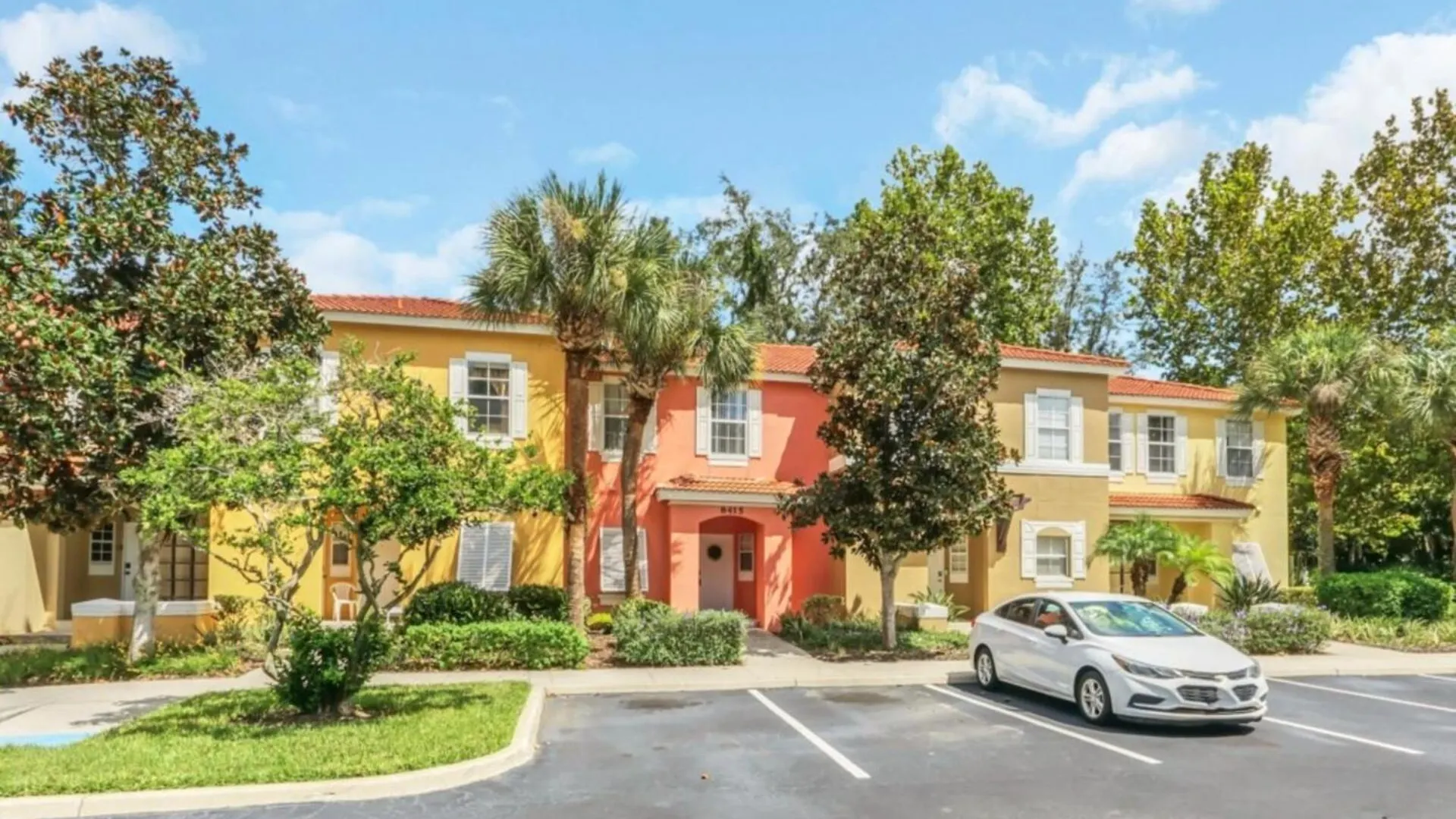Orlando 6230: A Stylish Family Retreat Near Villa