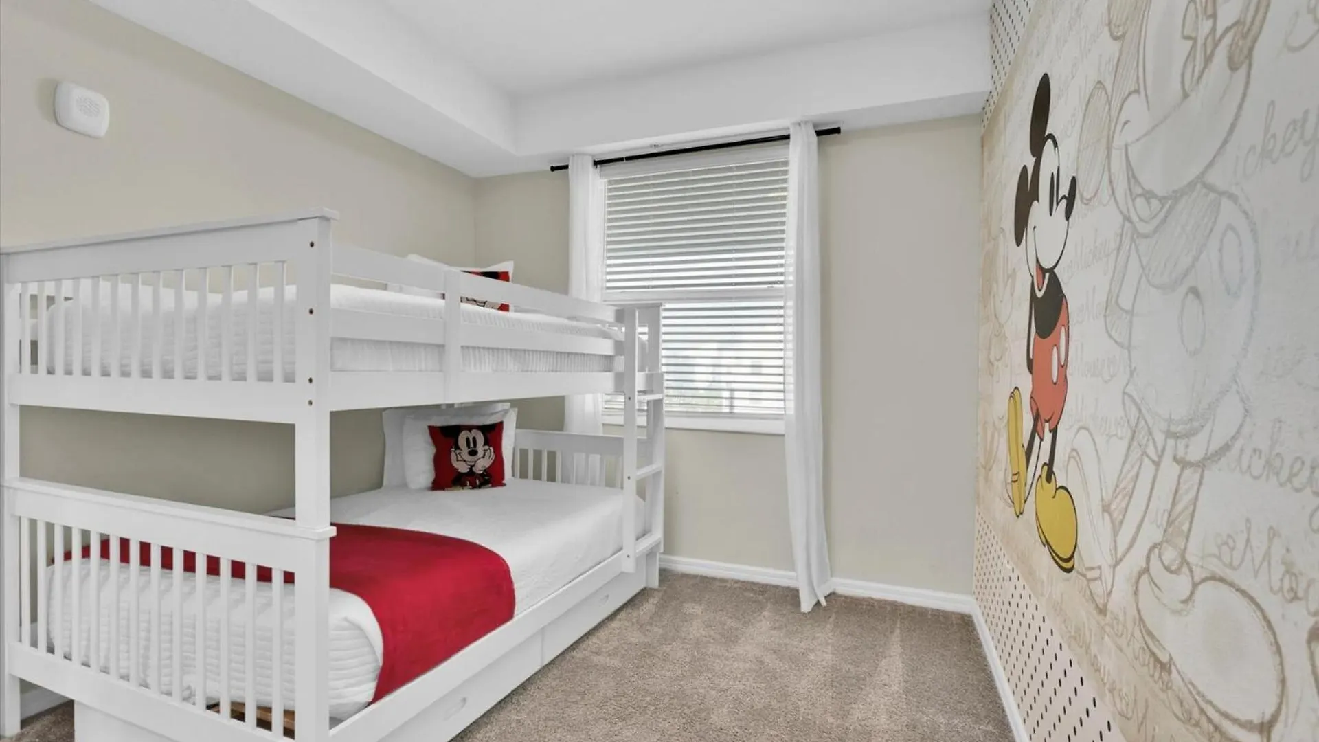Book Now: Orlando 6439 At Storey *