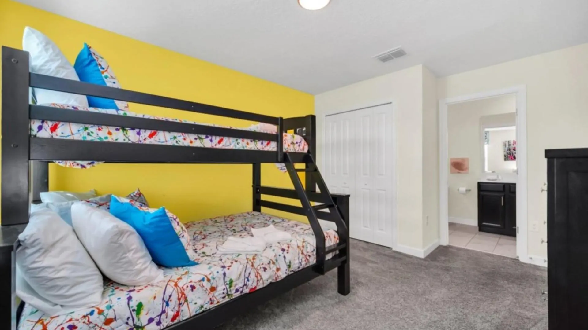 Private Retreat With 6 Bedrooms Pool 6361 Kissimmee