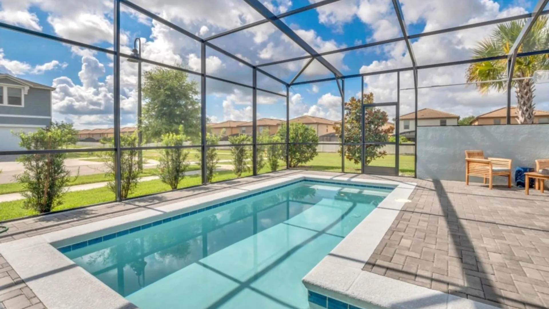 Villa Tranquil With Outdoor Jacuzzi 6347