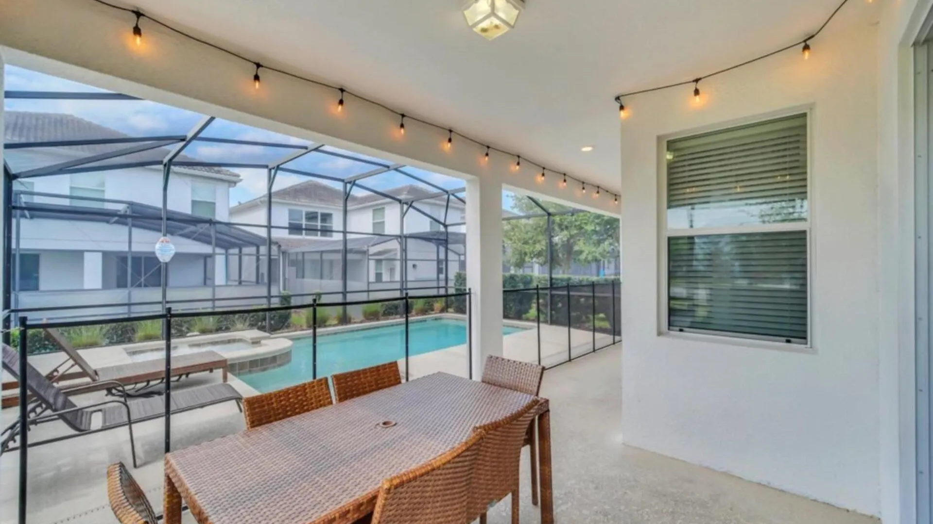 6 Bedroom With Tennis Court Gym 6332 Villa
