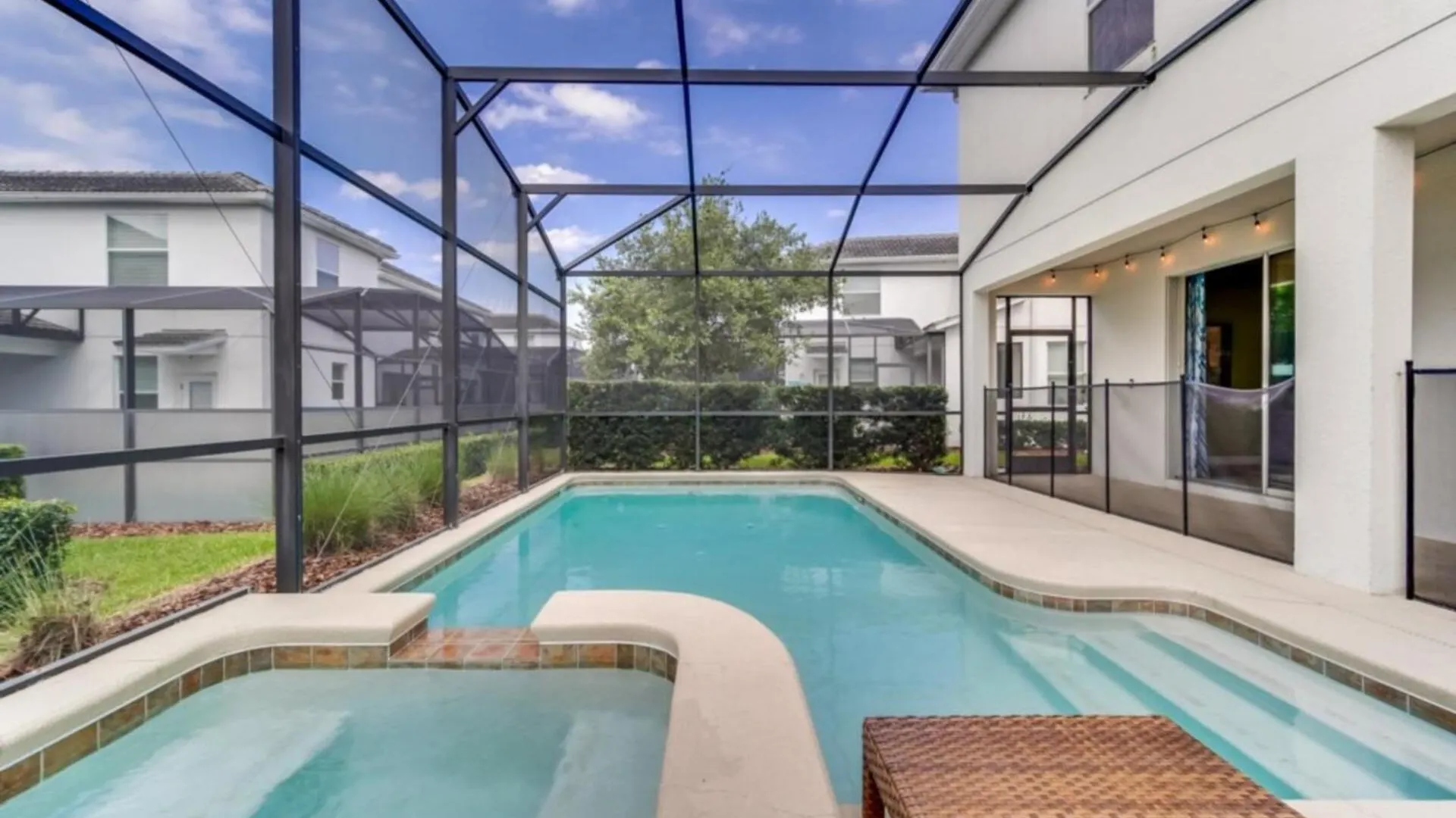 6 Bedroom With Tennis Court Gym 6332 Villa *