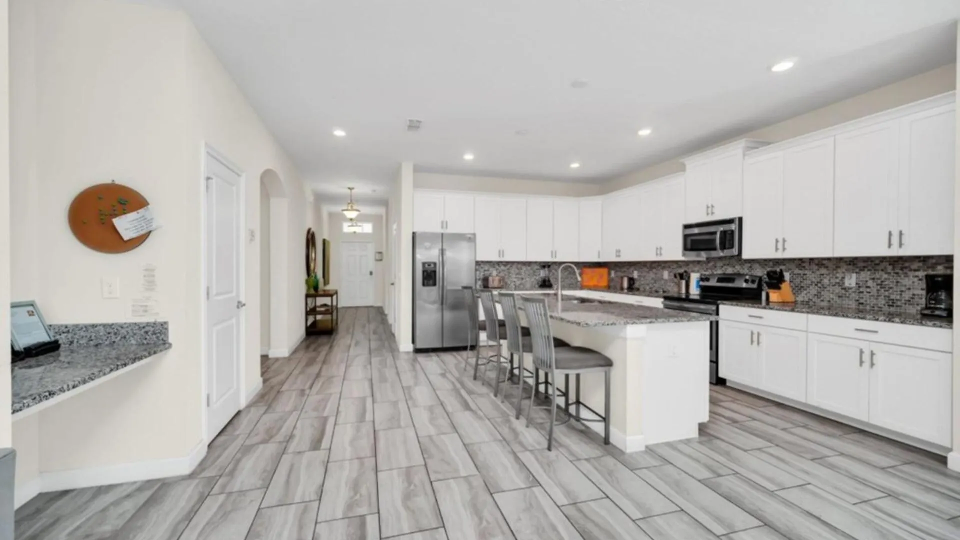 Villa 6 Bedroom With Tennis Court Gym 6332