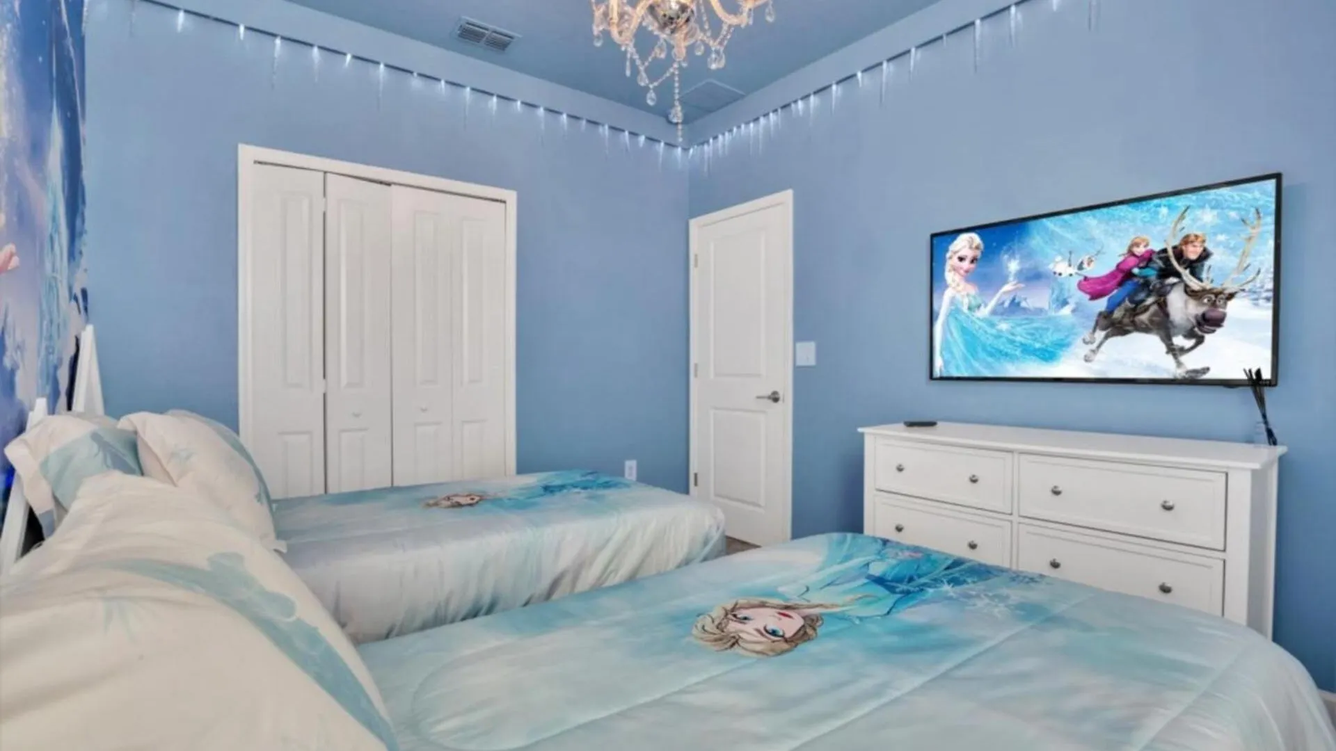 Private Oasis: 6 Bedroom Retreat 6327 Kissimmee