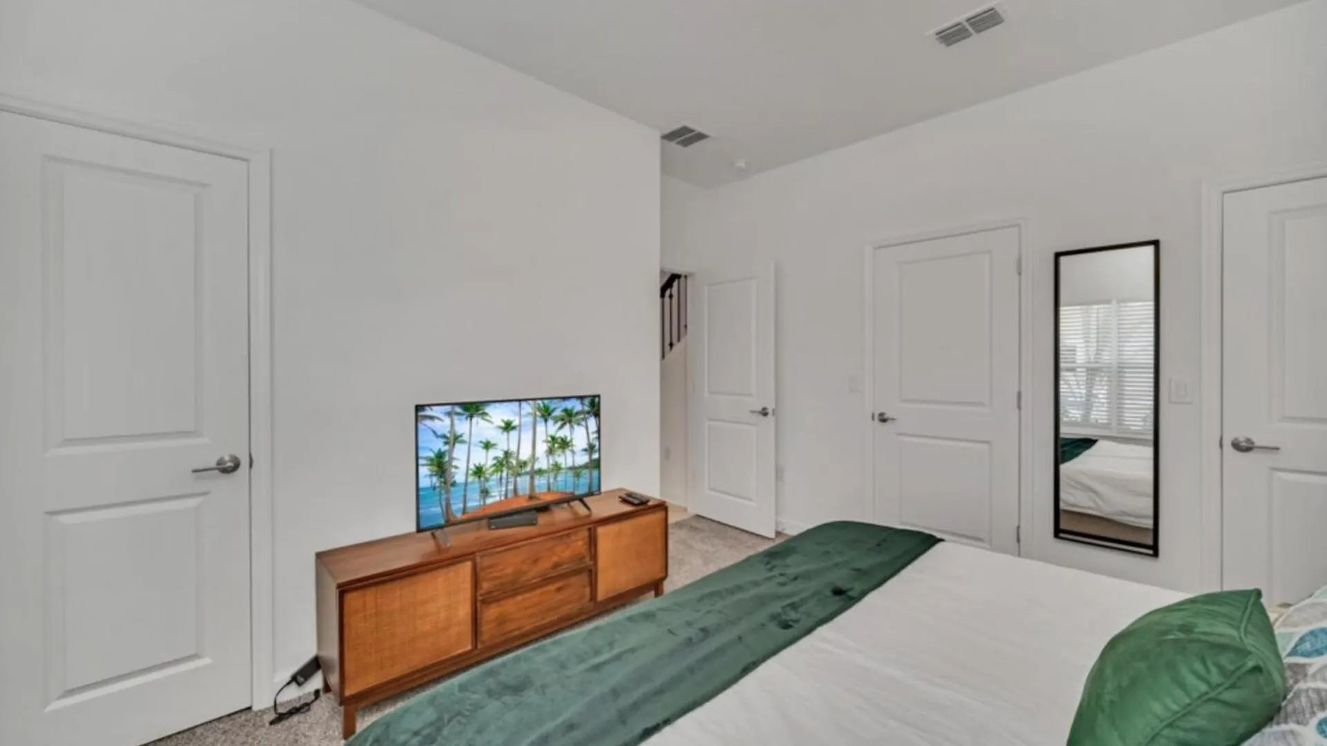 Cozy 4 Bedroom Urban Oasis 6326 * Kissimmee