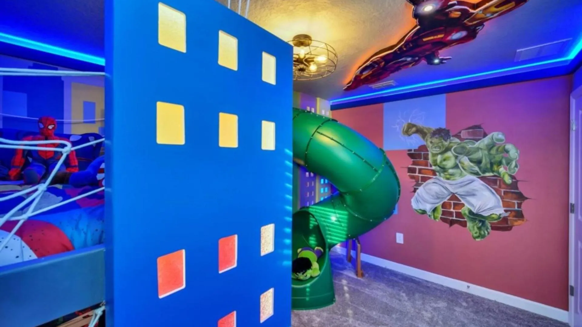 Family-friendly With 9 Bedrooms 6317