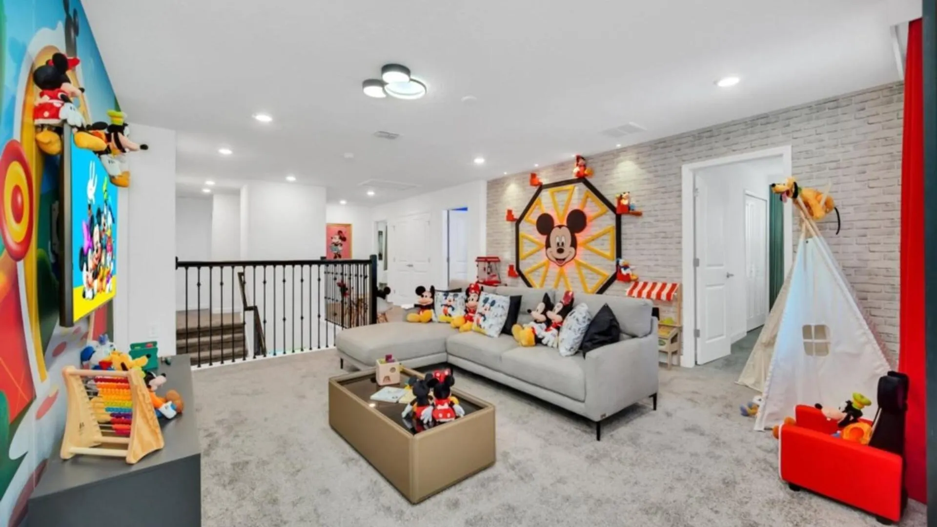 Villa Family-friendly With 9 Bedrooms 6317
