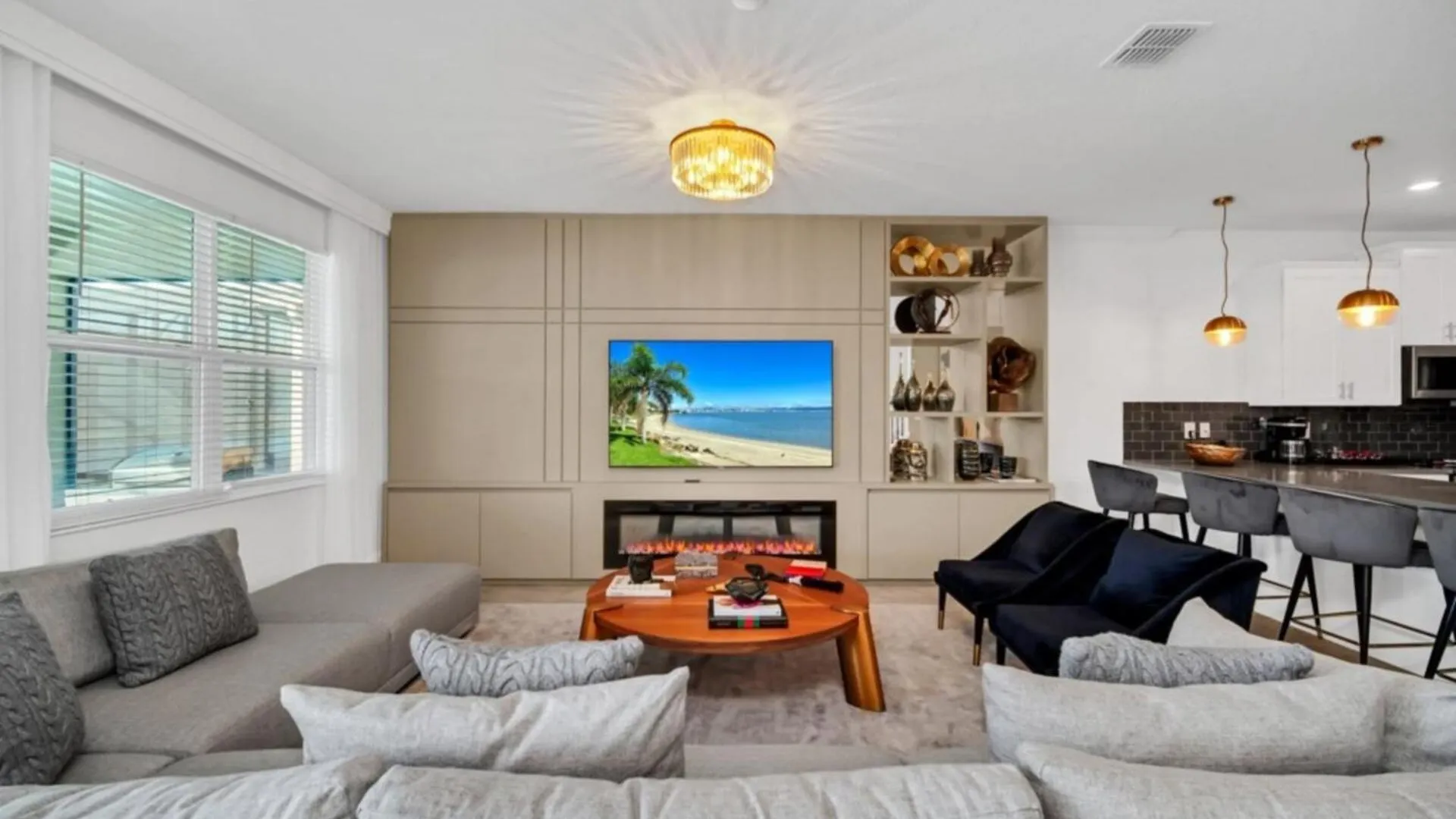 Villa Family-friendly With 9 Bedrooms 6317