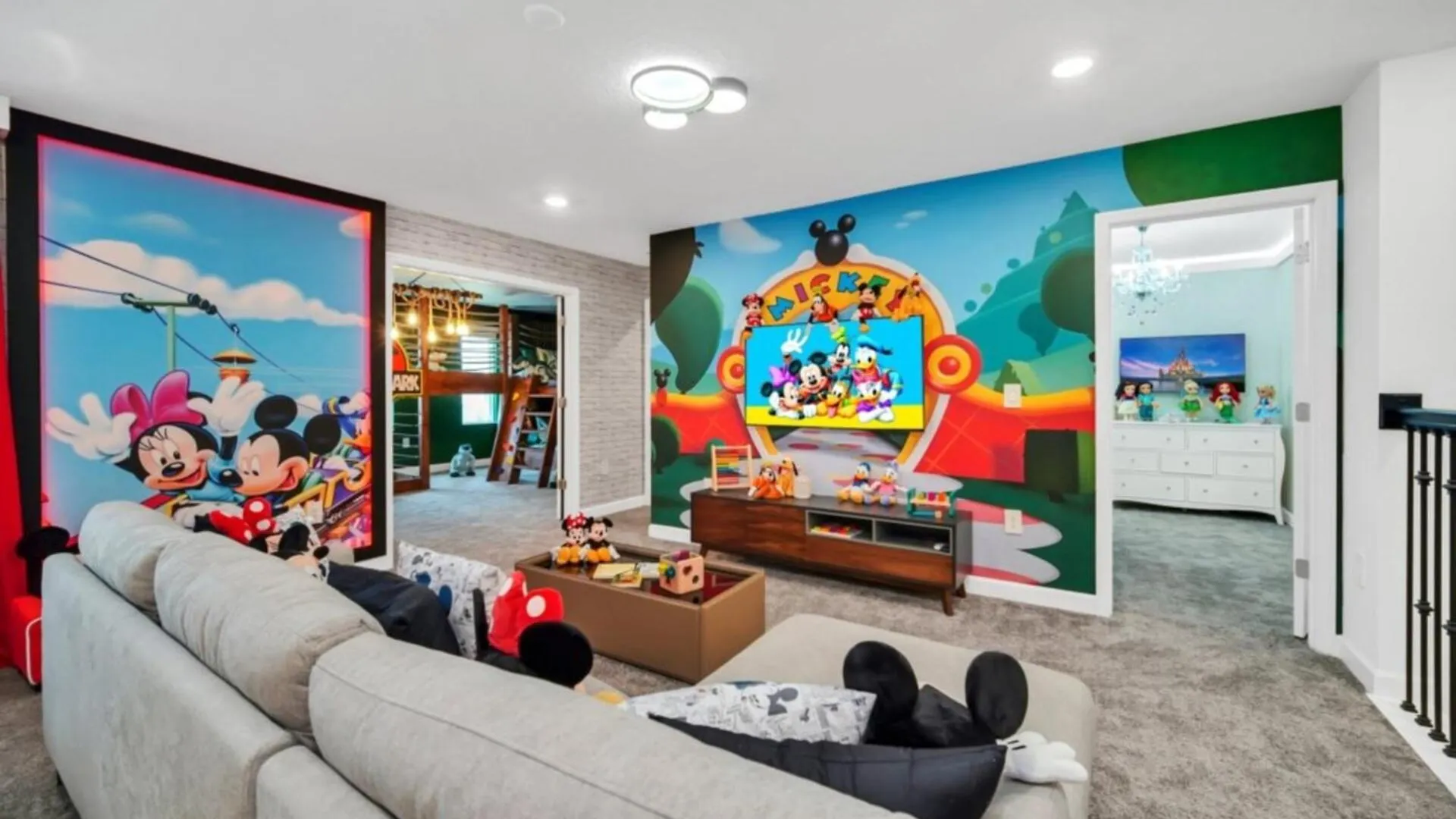 Family-friendly With 9 Bedrooms 6317 Villa *