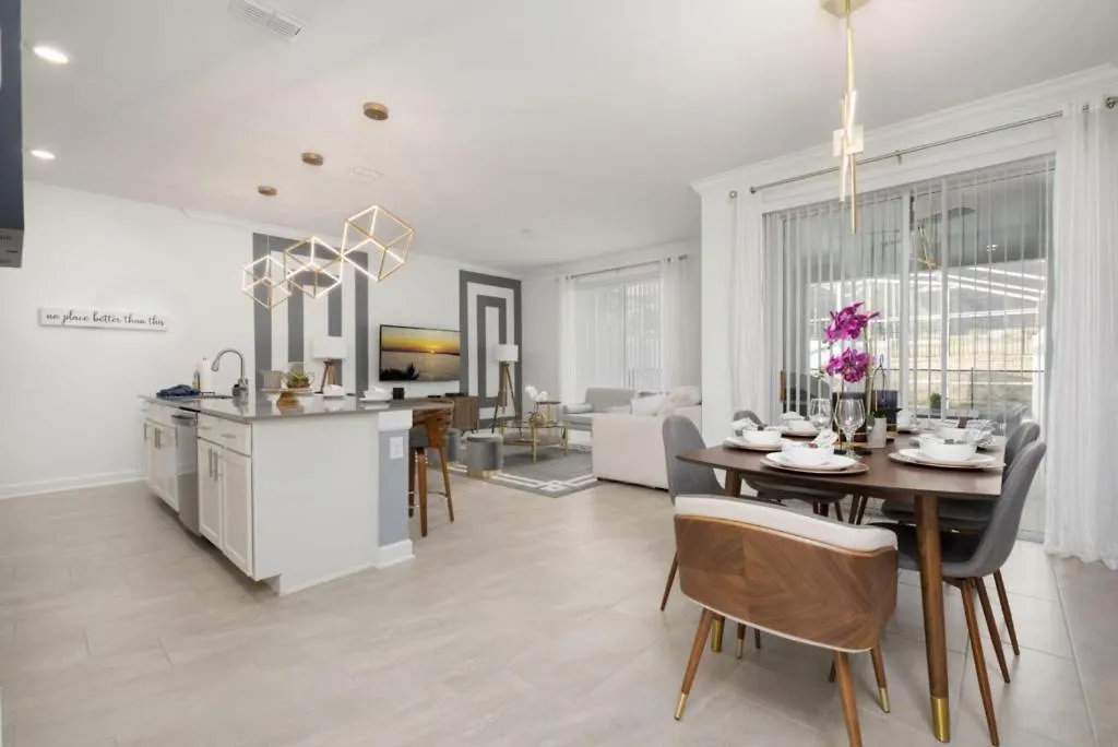 Luxury 4 Bedroom 3 Bath Pool 267 Kissimmee