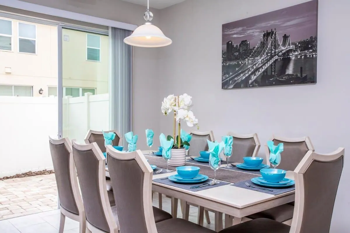 Four Bedrooms Townhome 5108k *