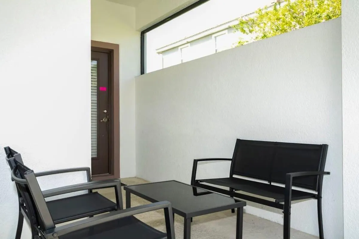 Holiday home Five Bedrooms Townhome With Pool 4849