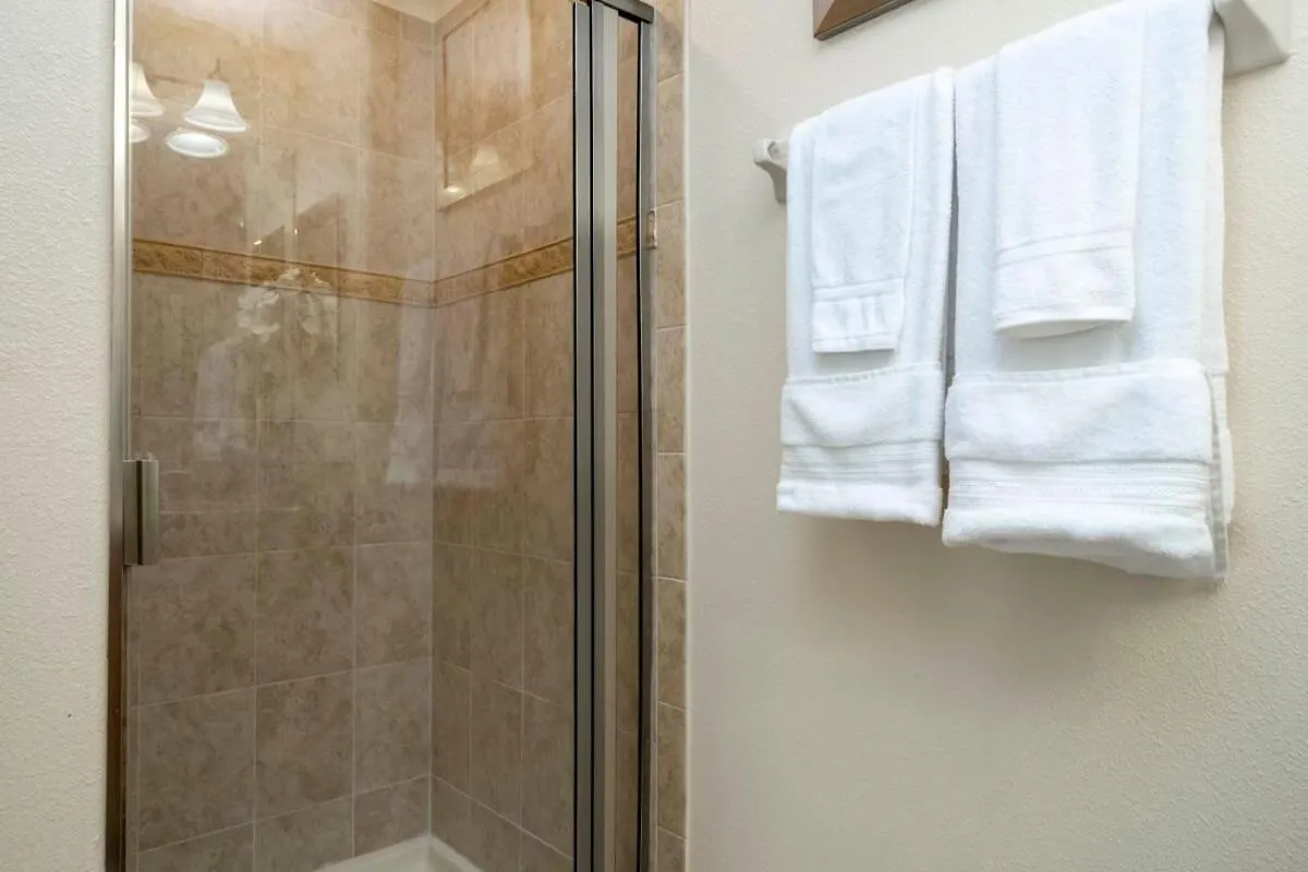 Five Bedrooms Townhome With Pool 4849 Kissimmee