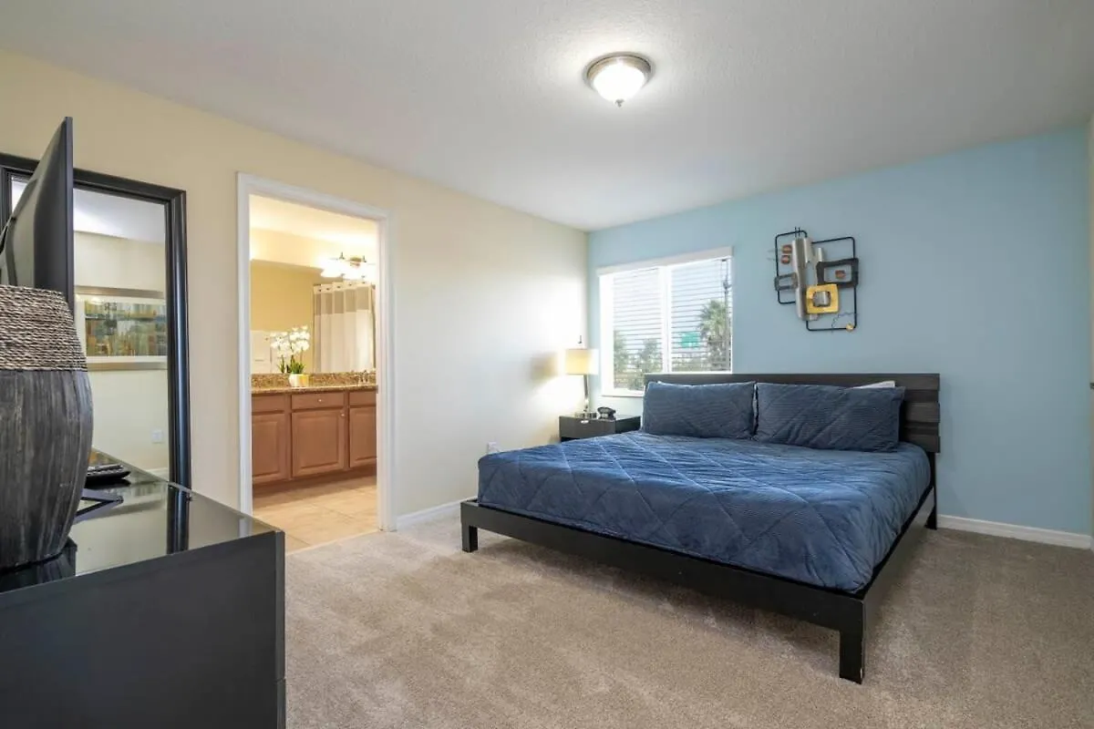 Five Bedrooms Townhome With Pool 4849 Kissimmee