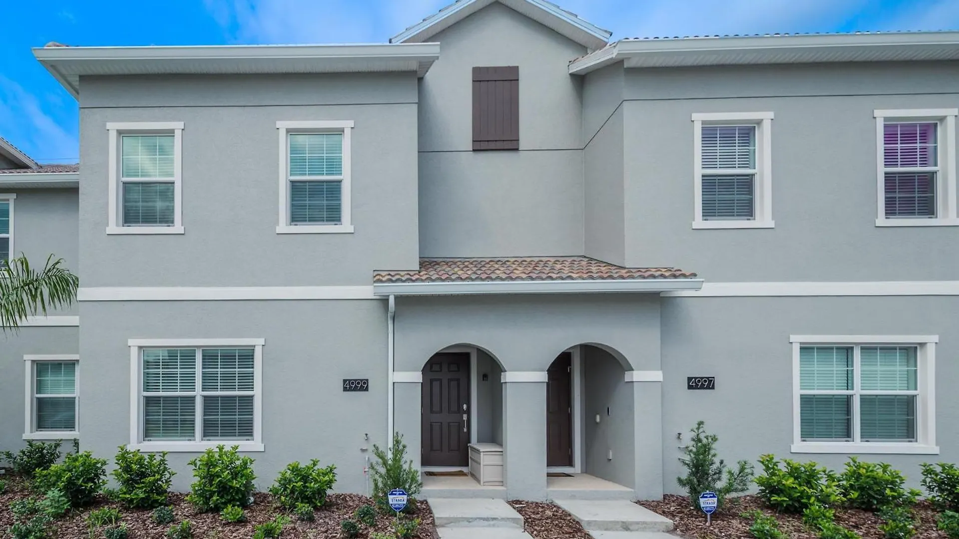 4999dm Townhouse 4 Bedrooms & 3 Bathrooms + Pool Kissimmee