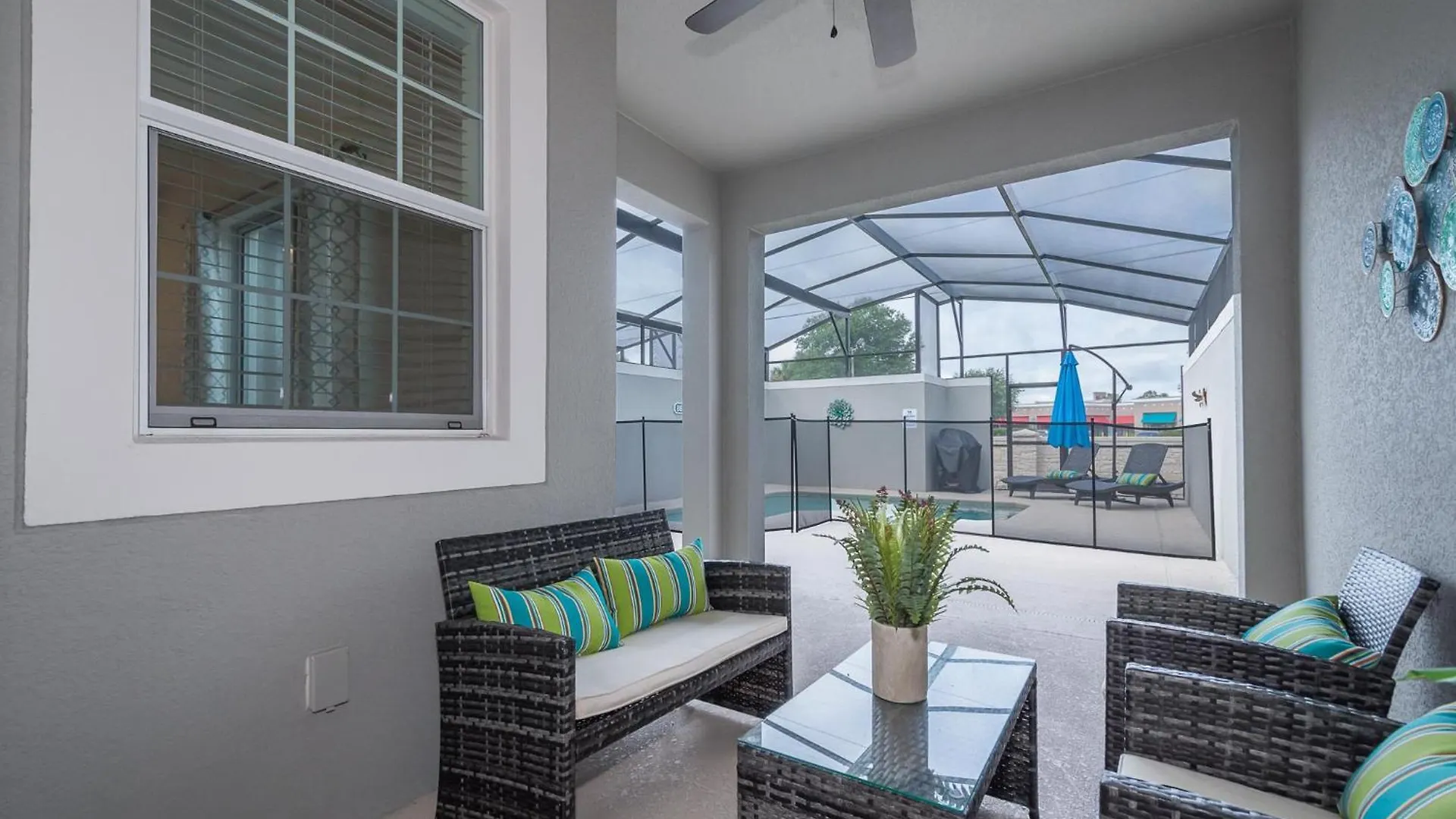 Holiday home 4999dm Townhouse 4 Bedrooms & 3 Bathrooms + Pool *