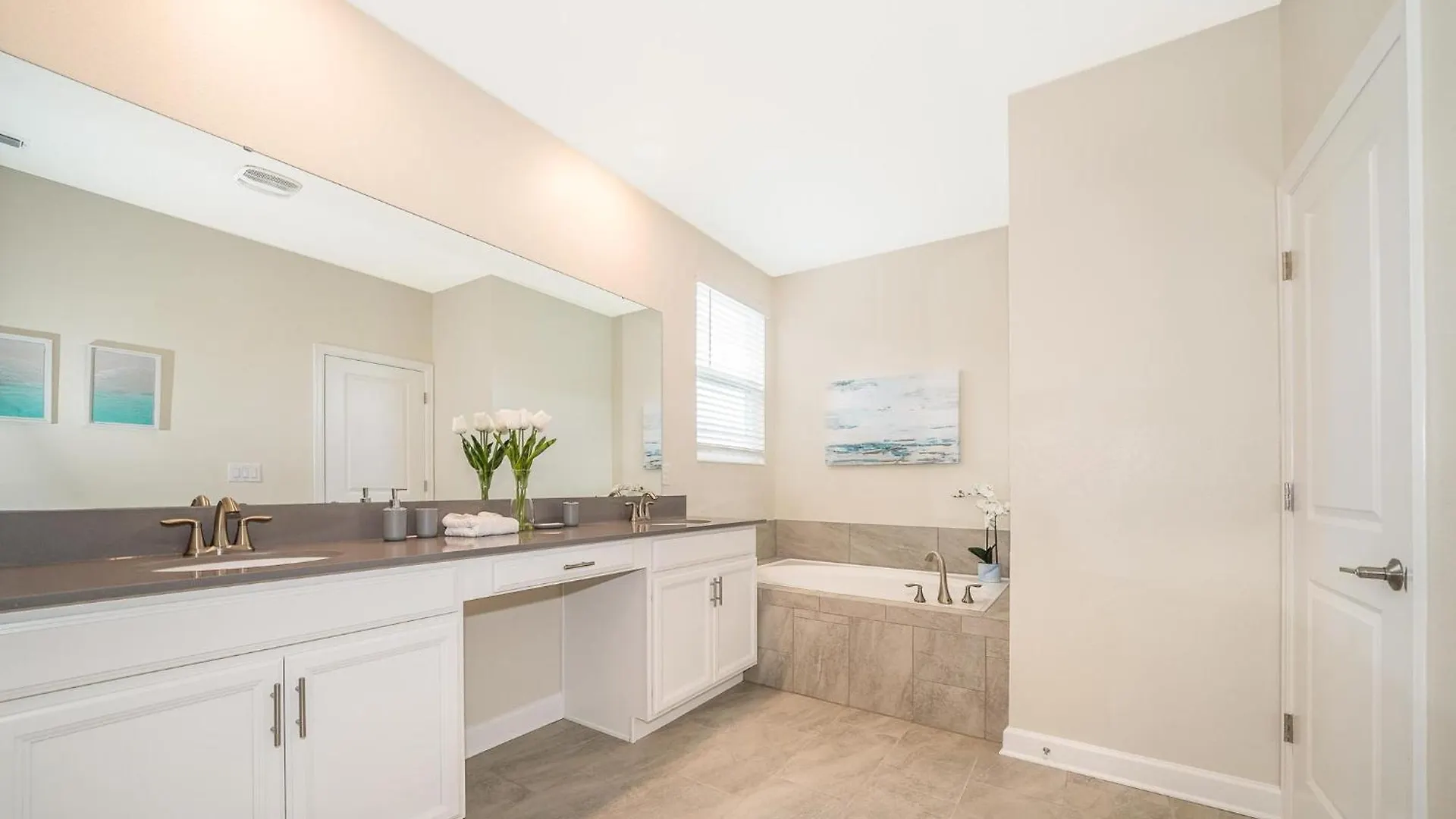 2770ag 5 Bed/5 Ba