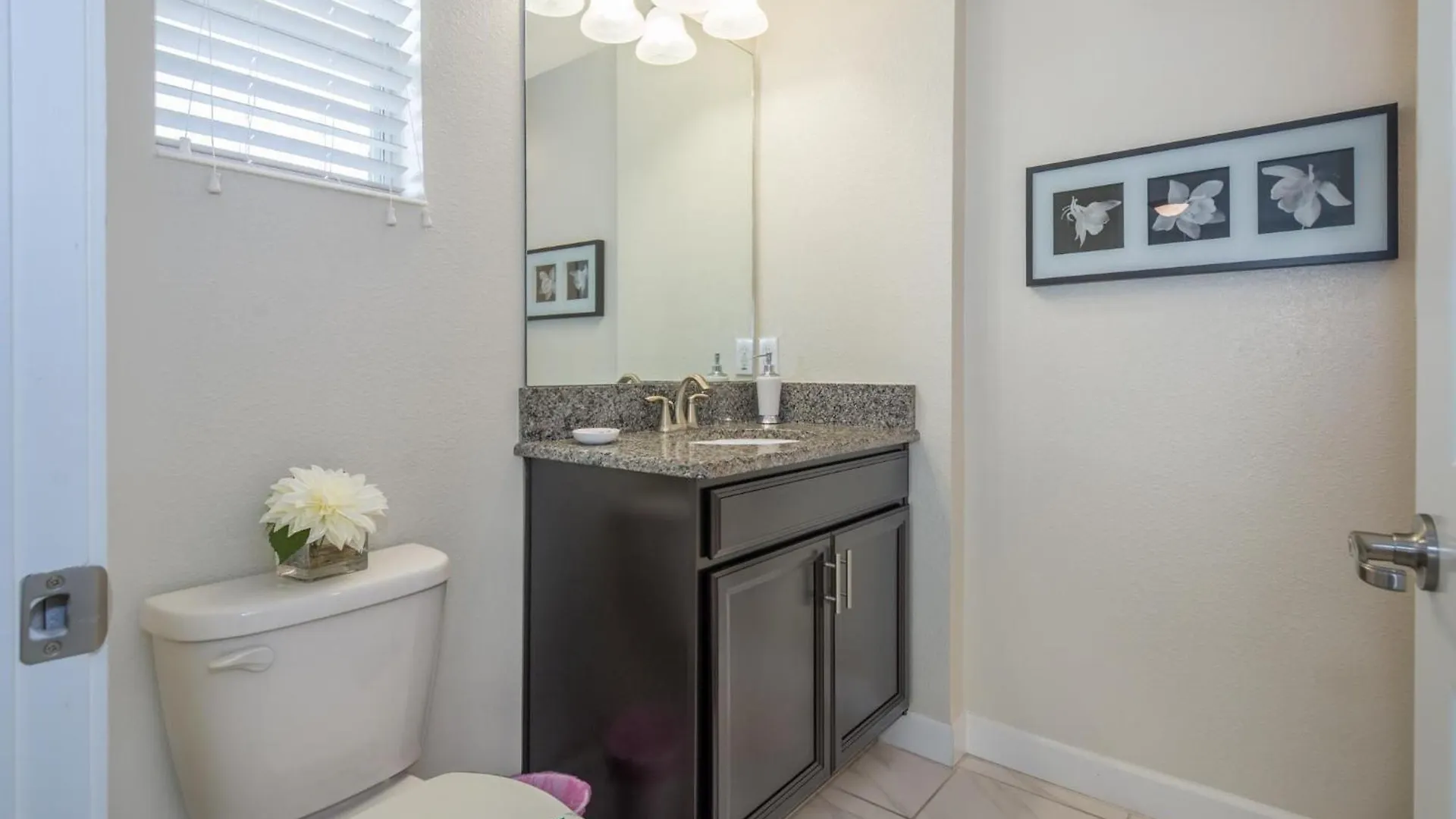 3087ll Townhouse 5 Bedrooms & 4 Bathrooms Pool Kissimmee