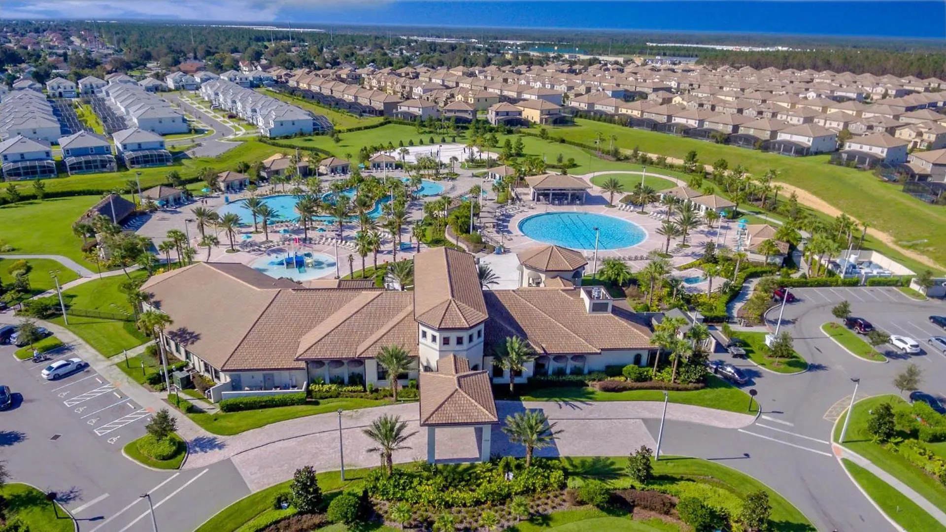 Holiday home 8987gv 5 Bed/5 Ba Kissimmee