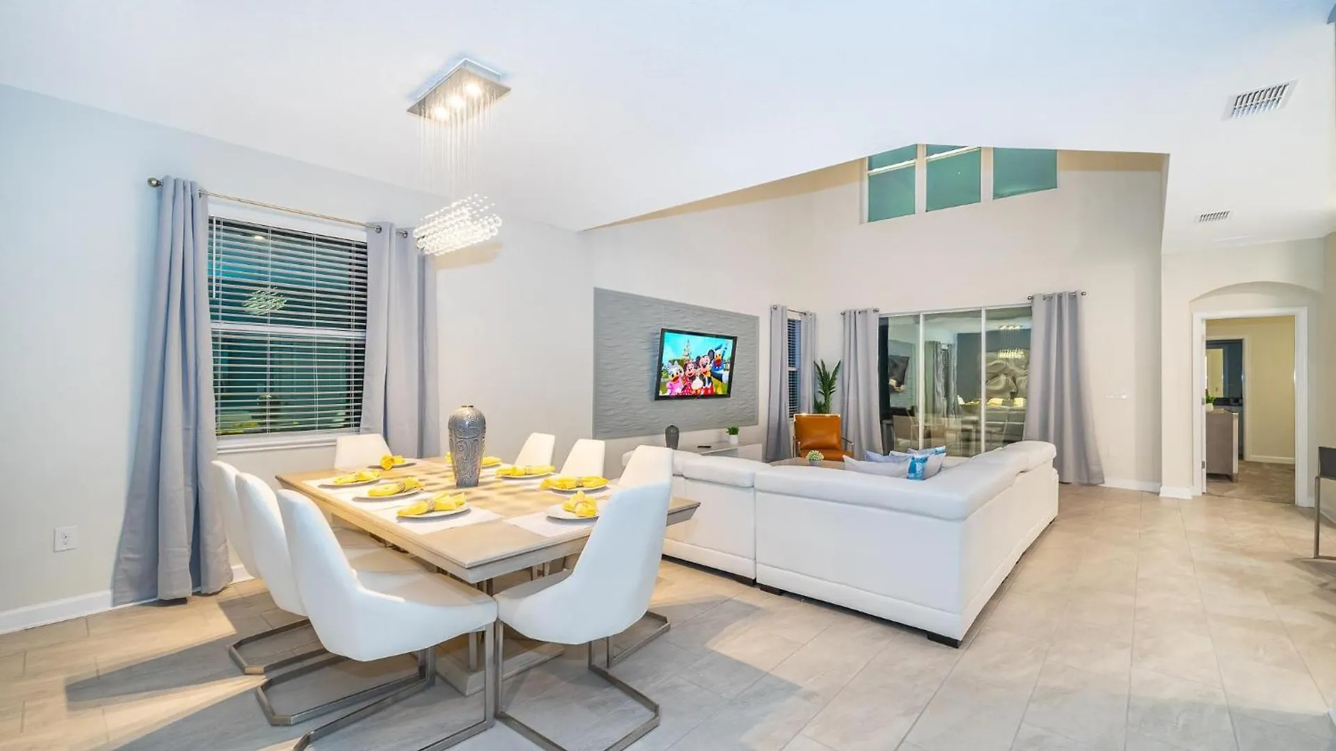 2825pa 5 Bed/5 Ba Holiday home *