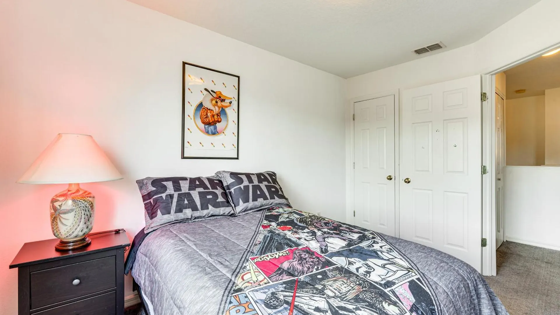 Townhome With Lanai And Pool Access About 10 Mi To Disney! Holiday home Kissimmee